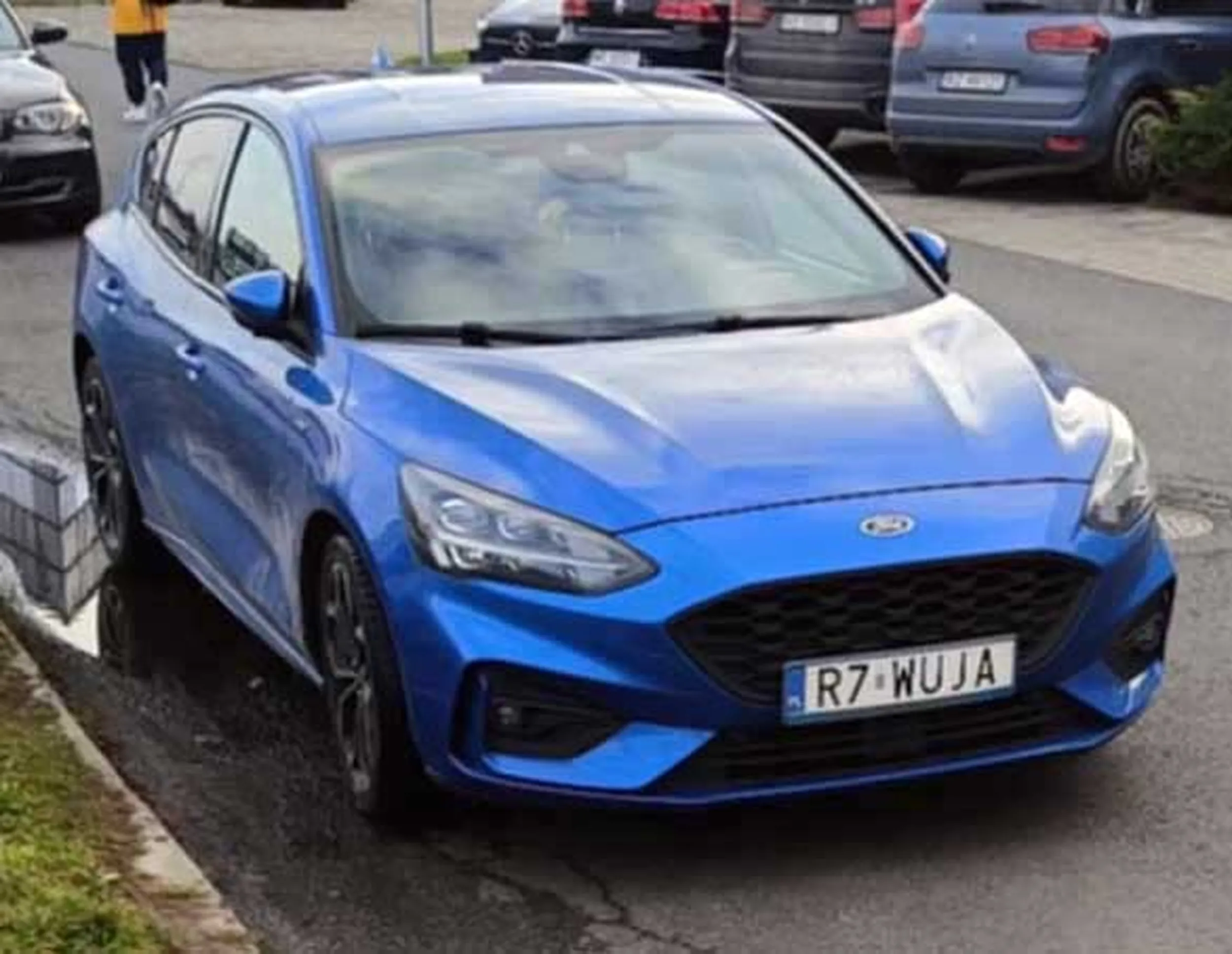 Fajny numer, blacha R7 WUJA