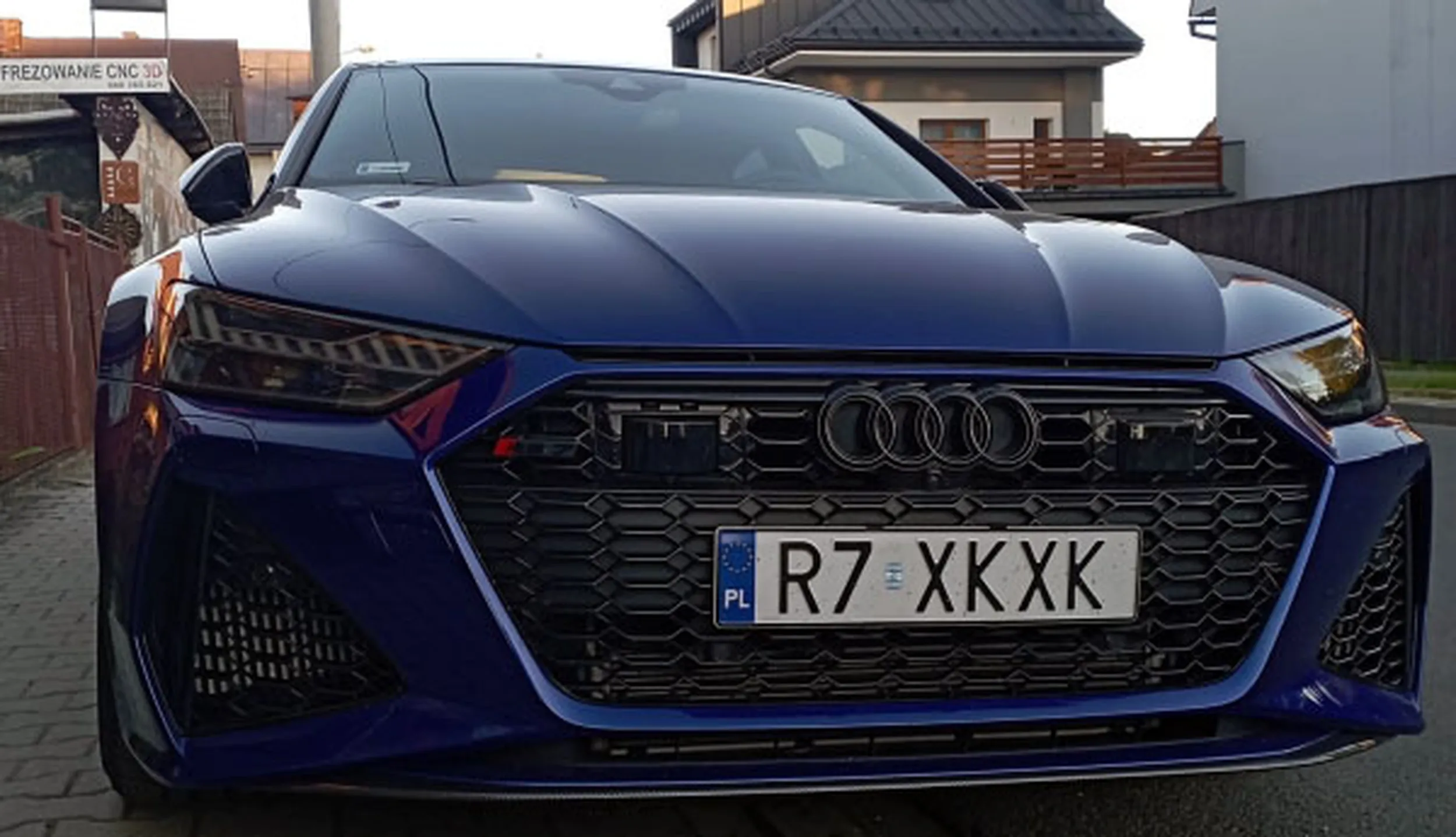 Fajny numer, blacha R7 XKXK