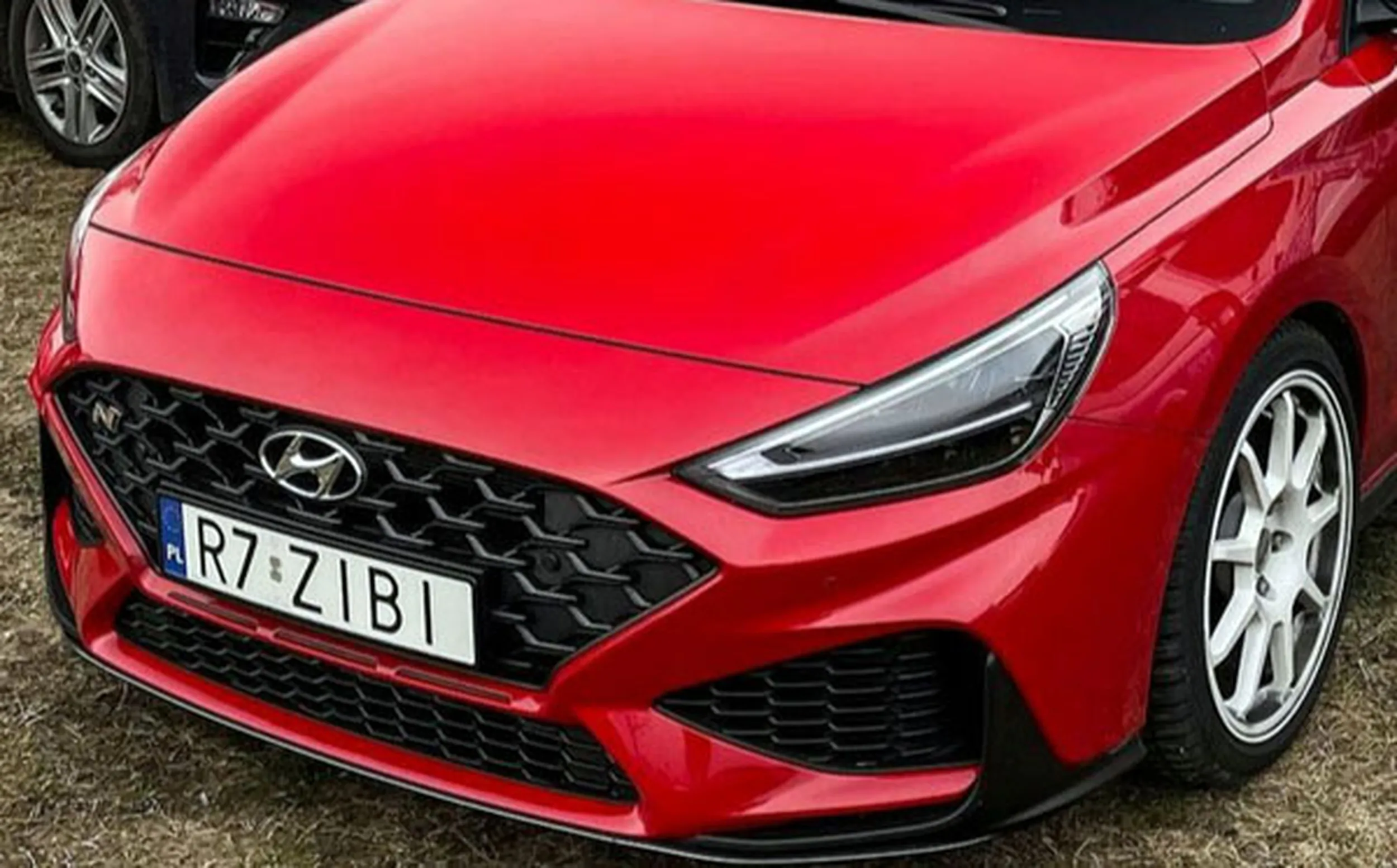 Fajny numer, blacha R7 ZIBI