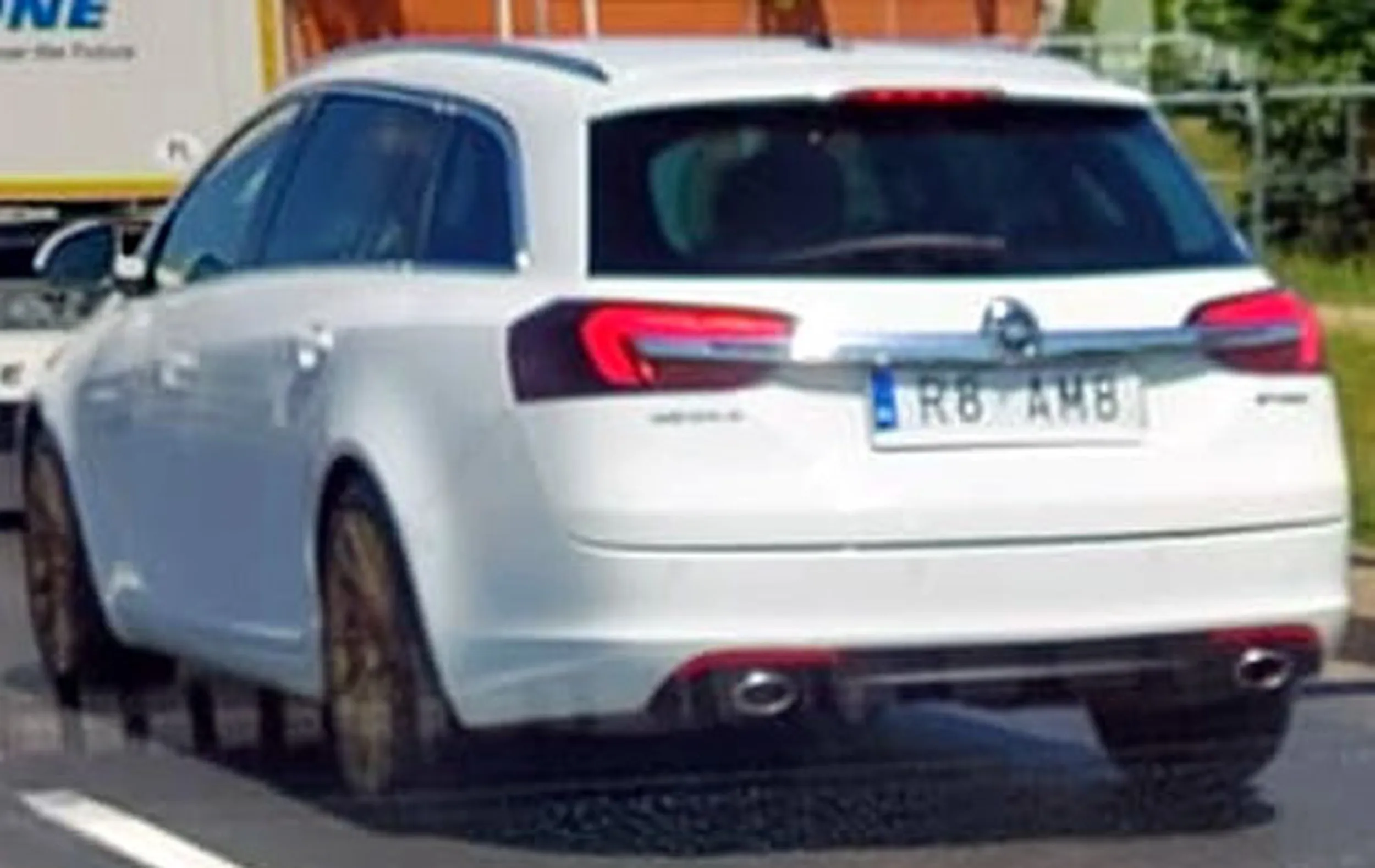 Fajny numer, blacha R8 AM8