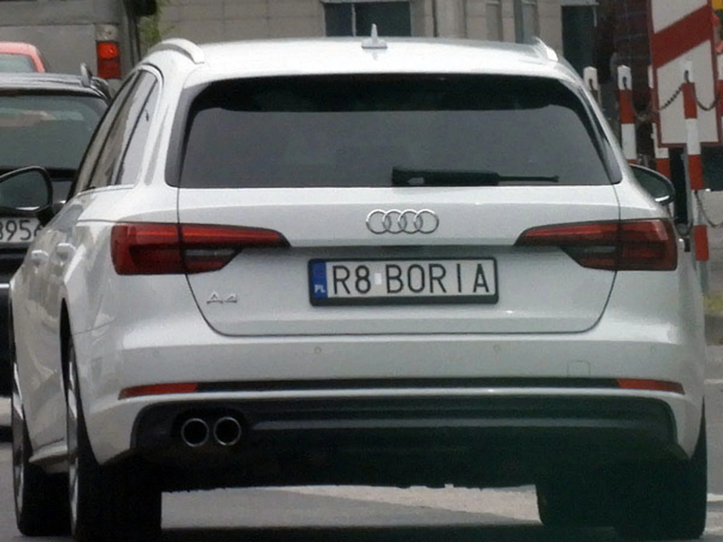 Fajny numer, blacha R8 BORIA