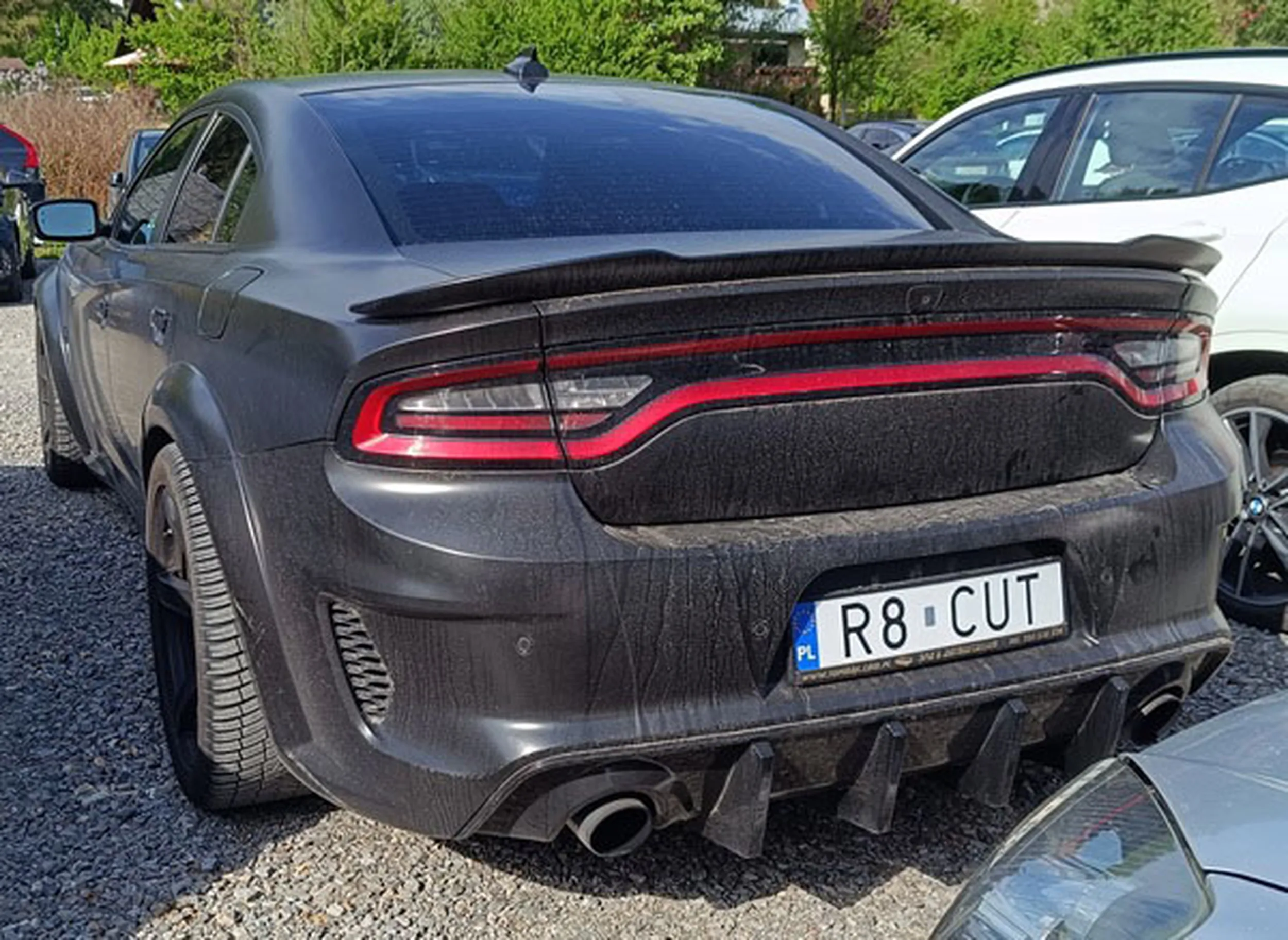 Fajny numer, blacha R8 CUT