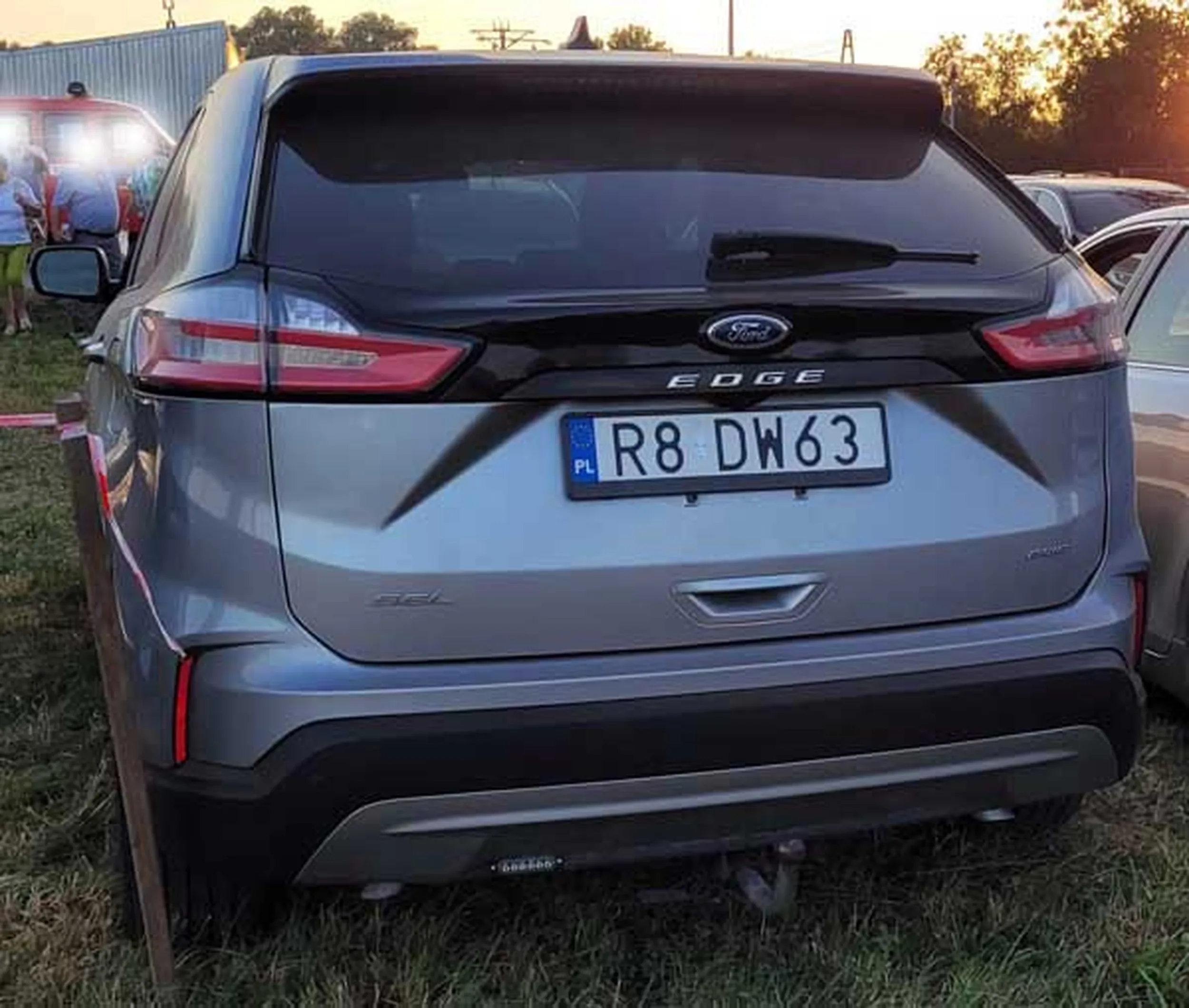 Fajny numer, blacha R8 DW63