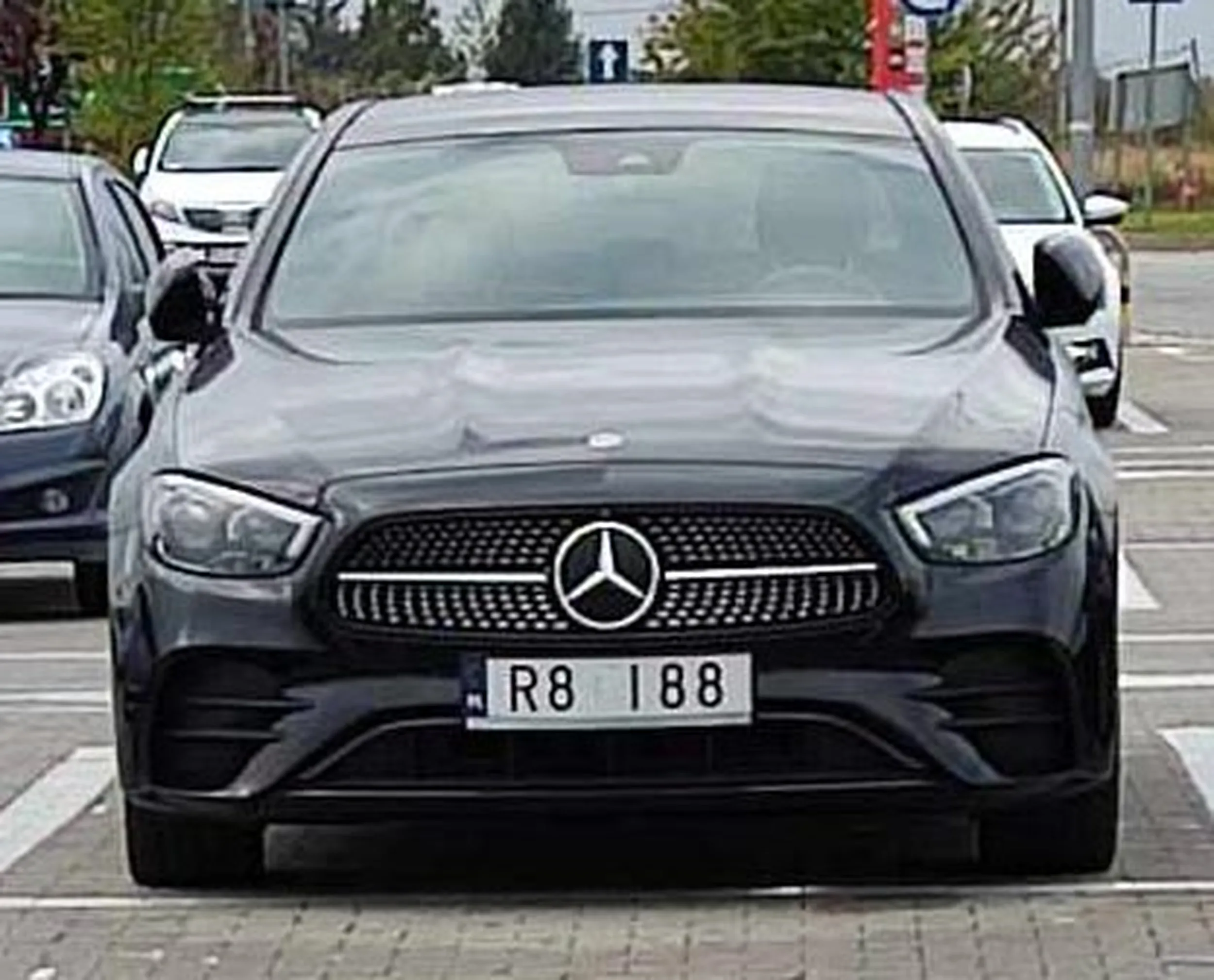 Fajny numer, blacha R8 I88