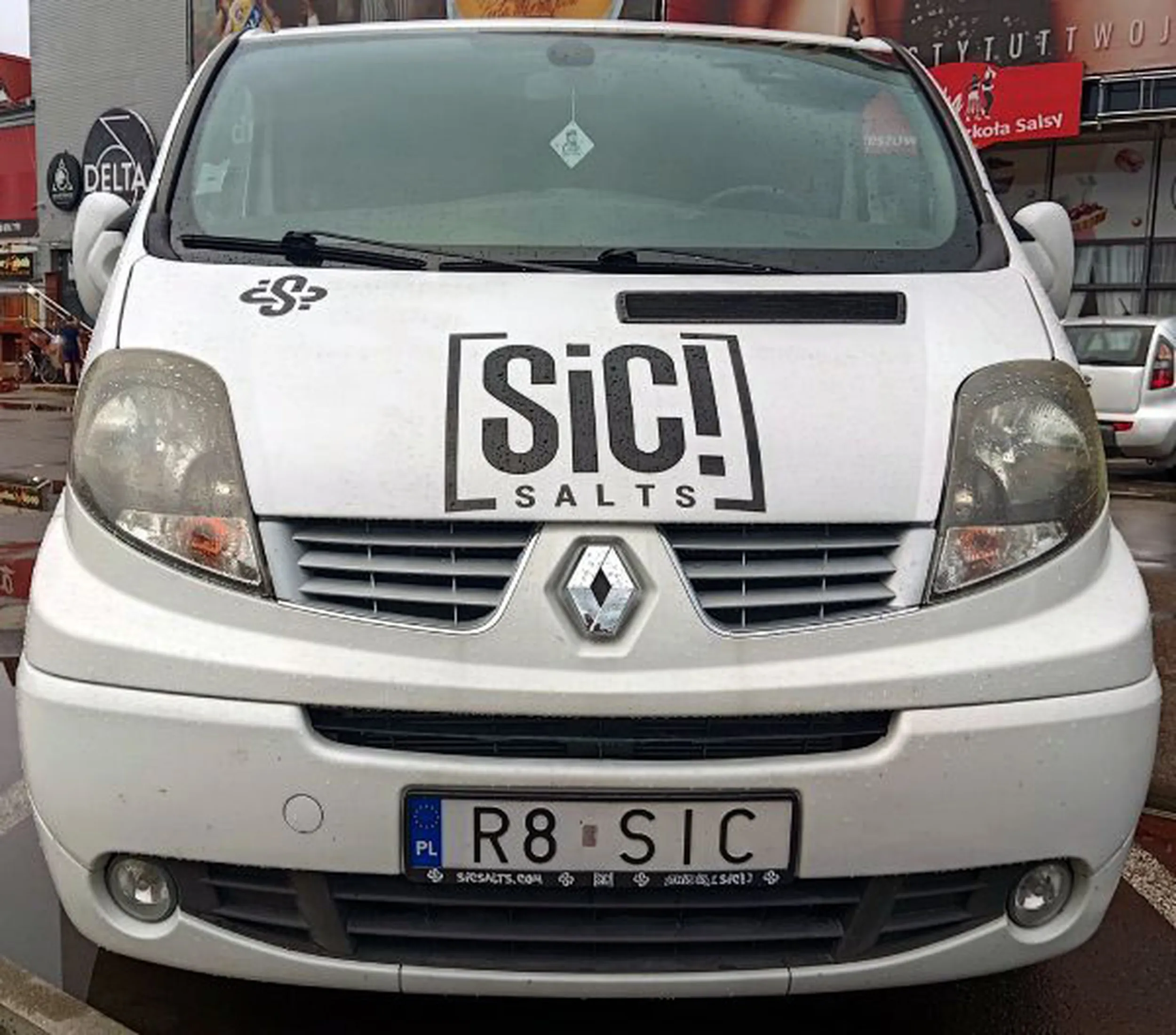 Fajny numer, blacha R8 SIC