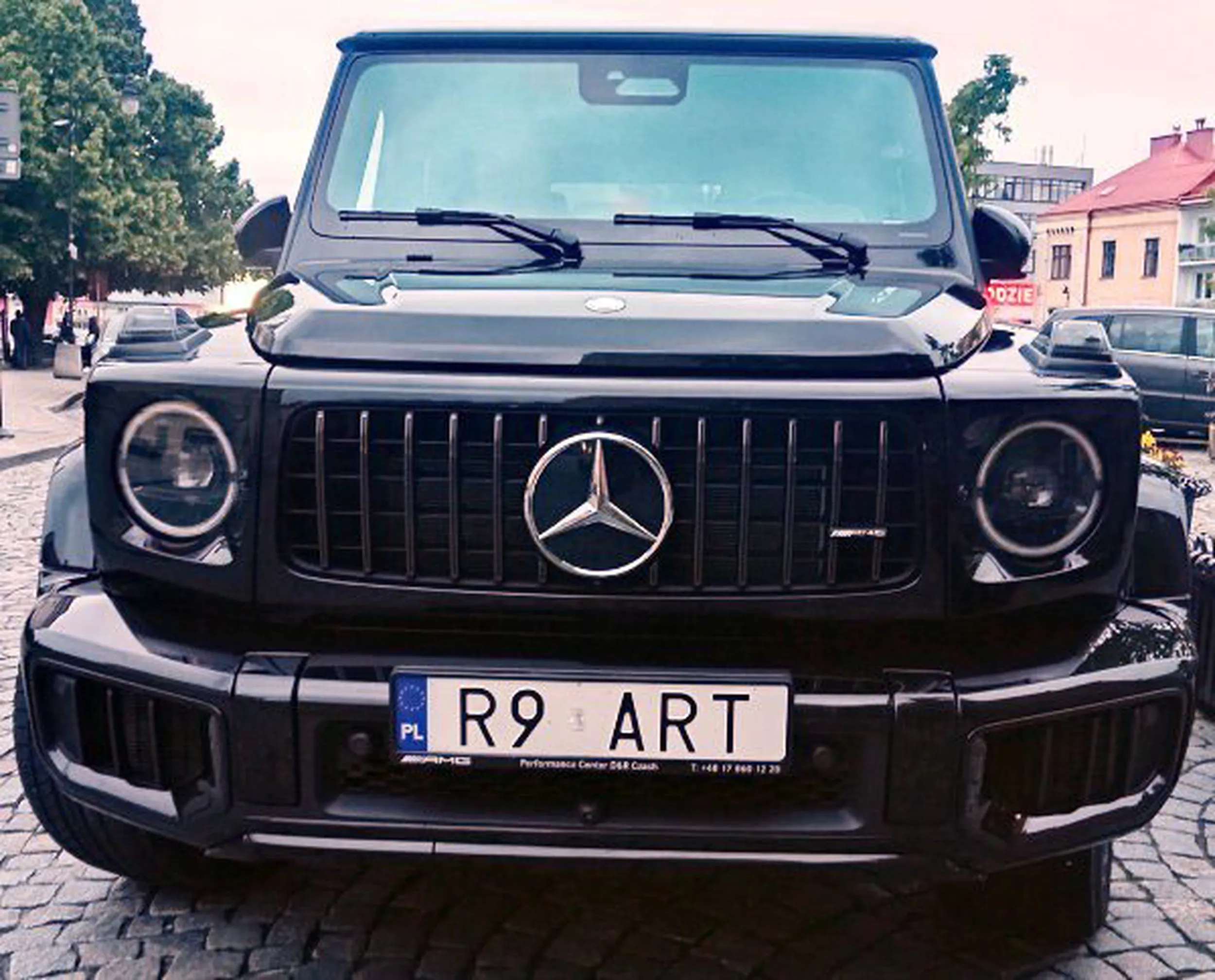 Fajny numer, blacha R9 ART