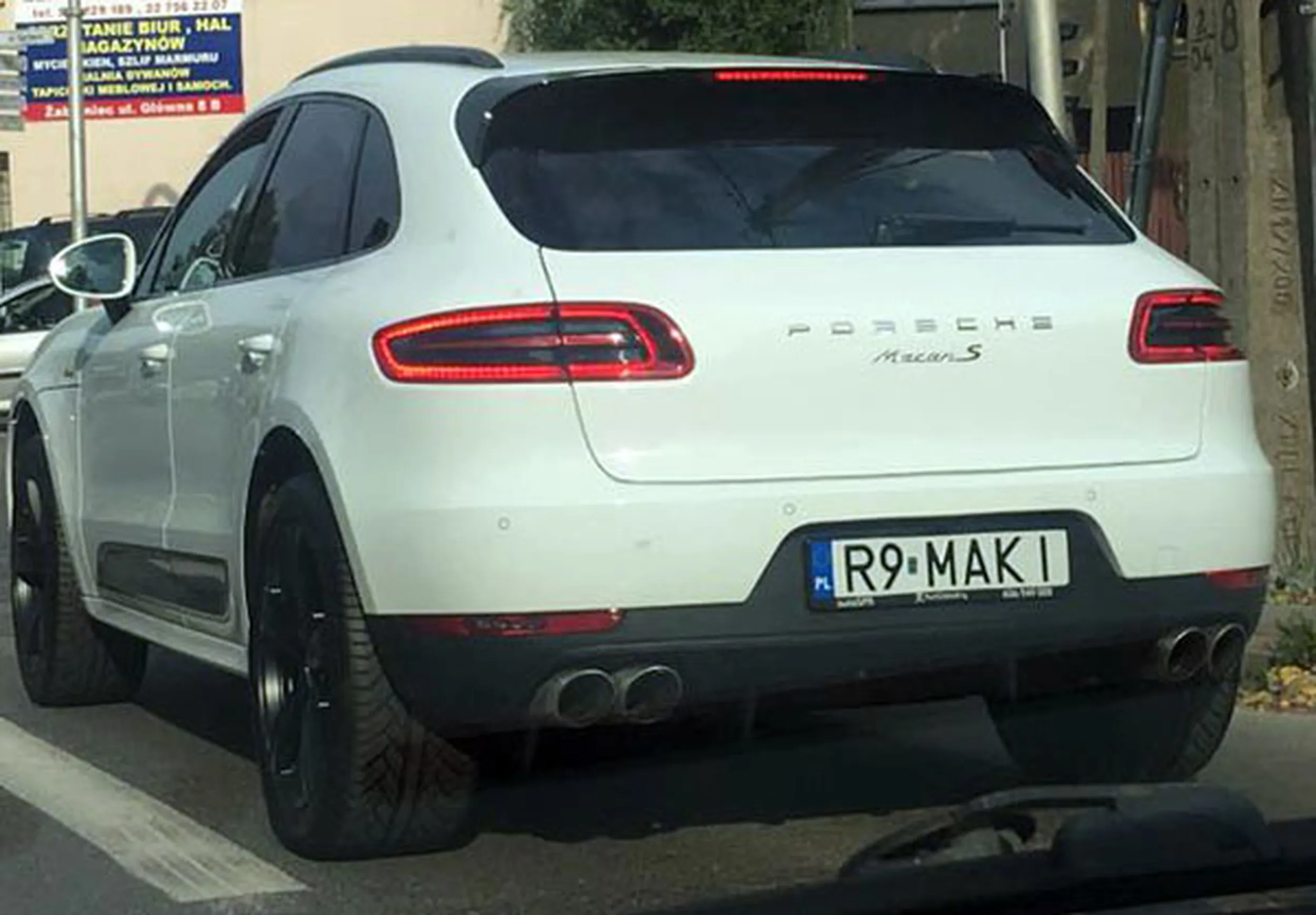 Fajny numer, blacha R9 MAKI