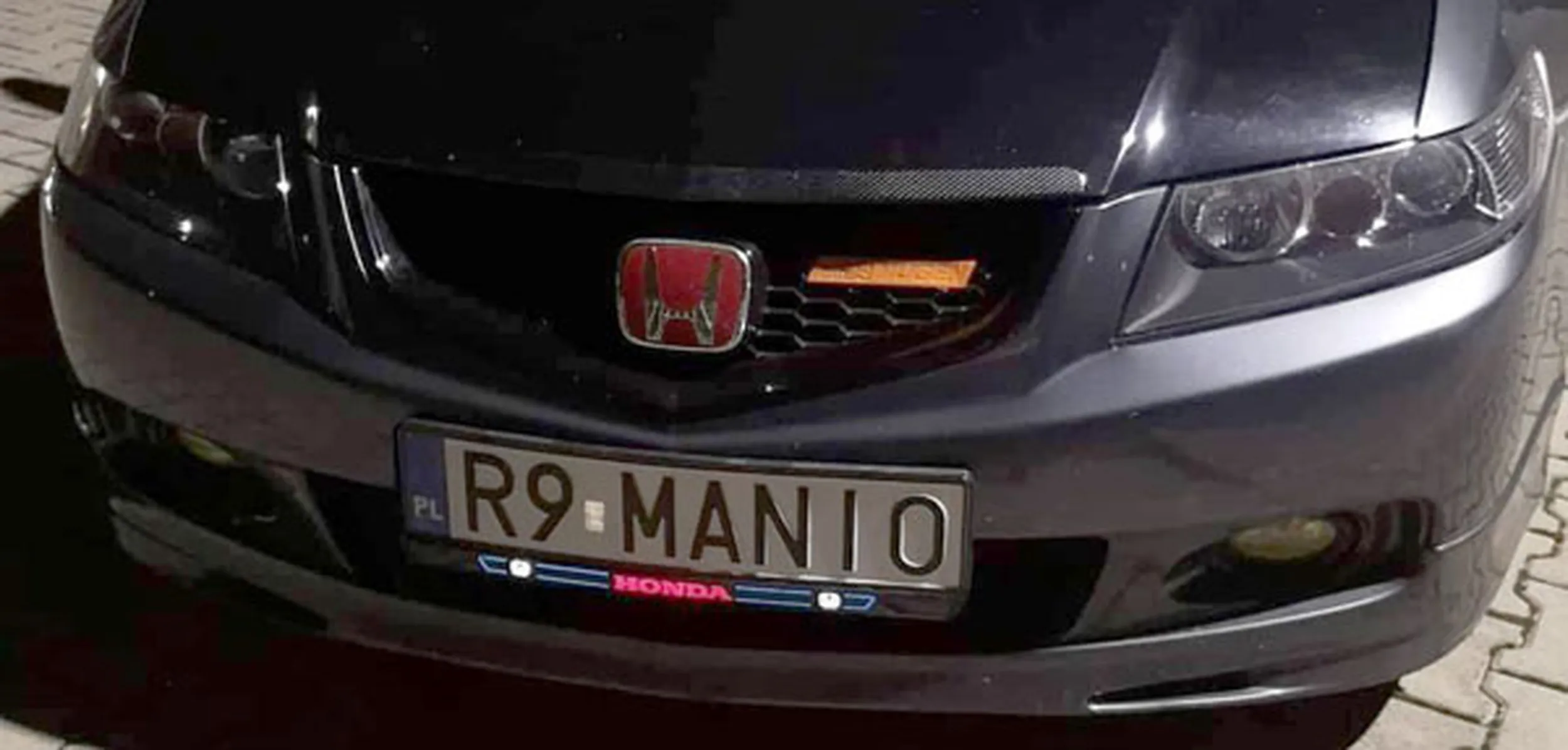 Fajny numer, blacha R9 MANIO