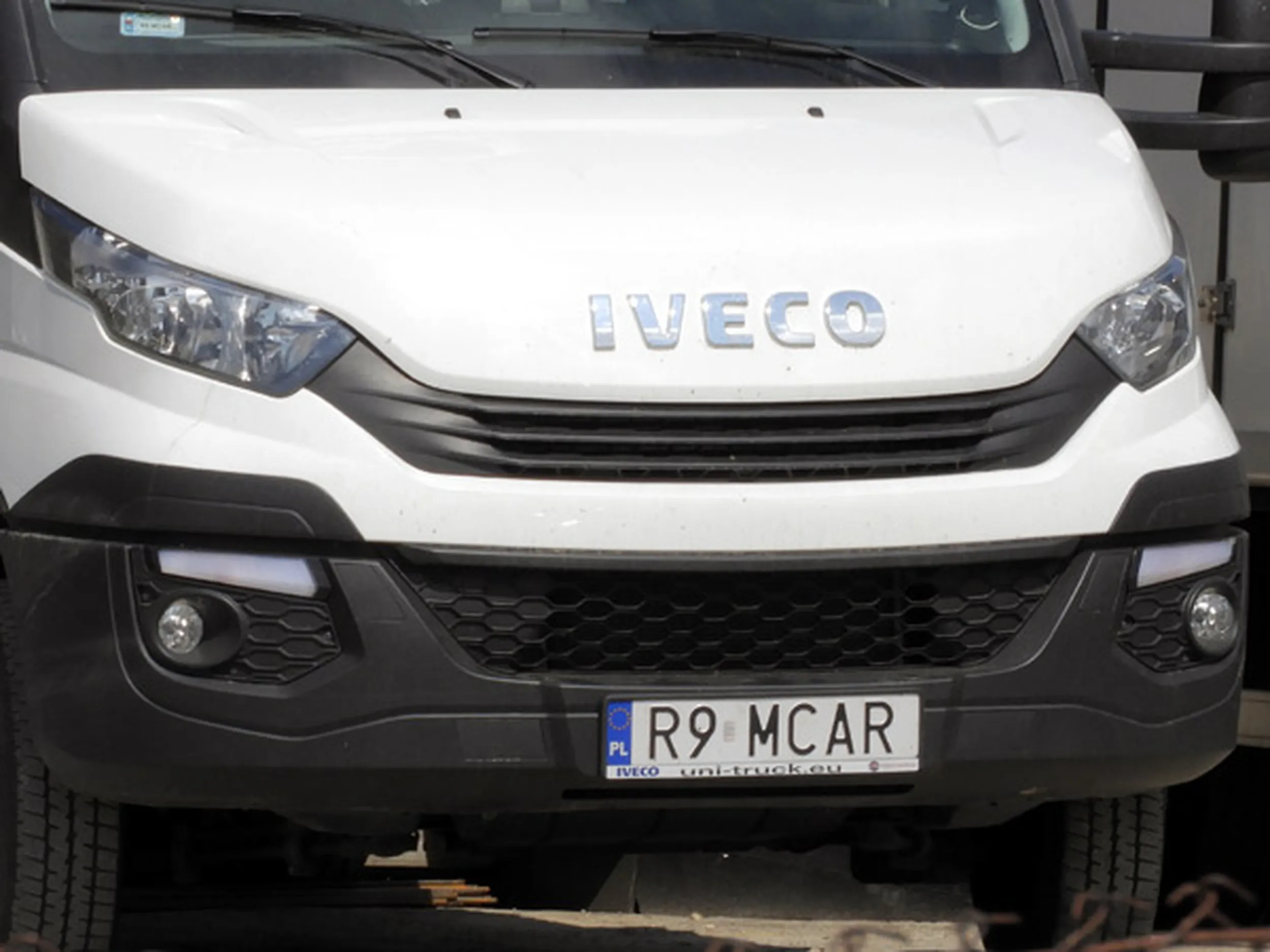 Fajny numer, blacha R9 MCAR