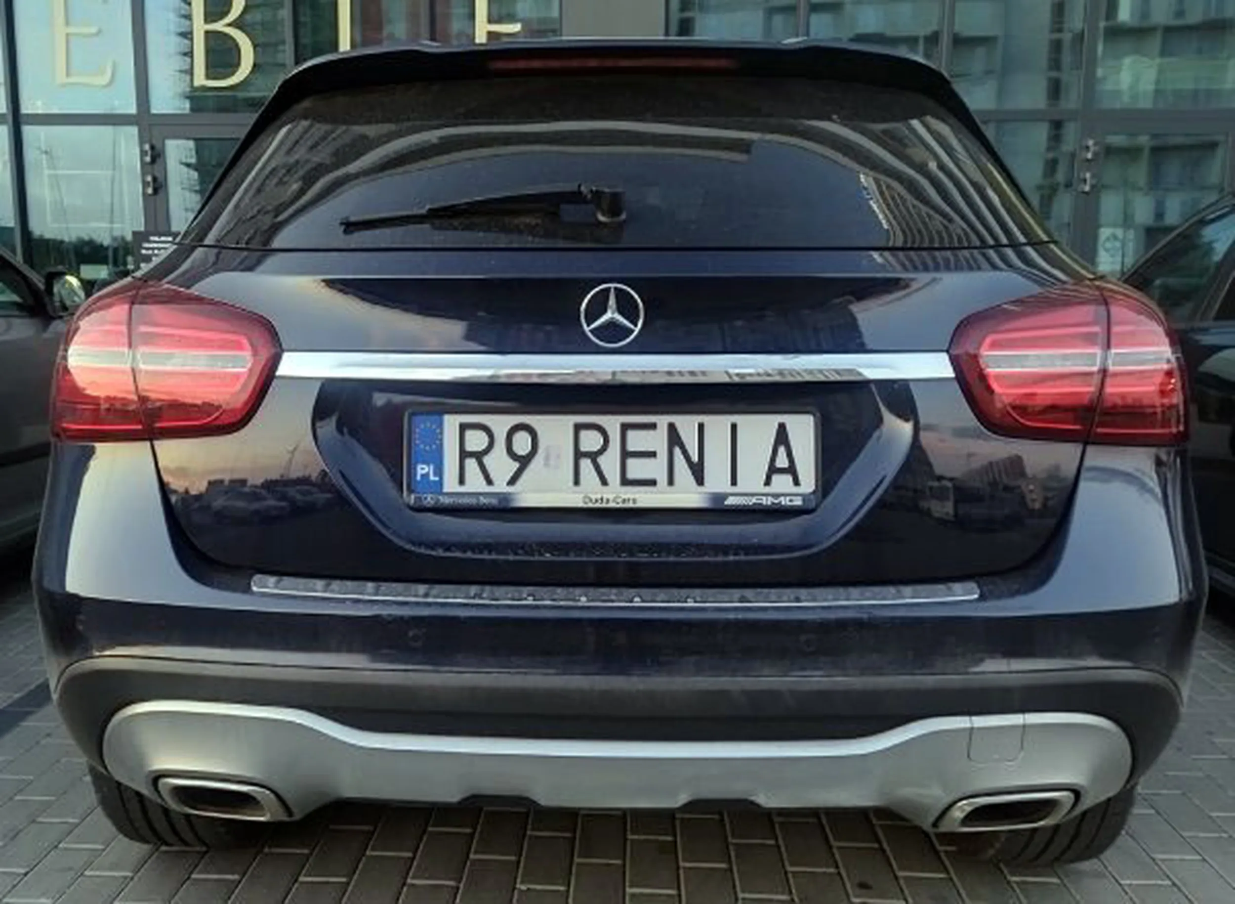 Fajny numer, blacha R9 RENIA