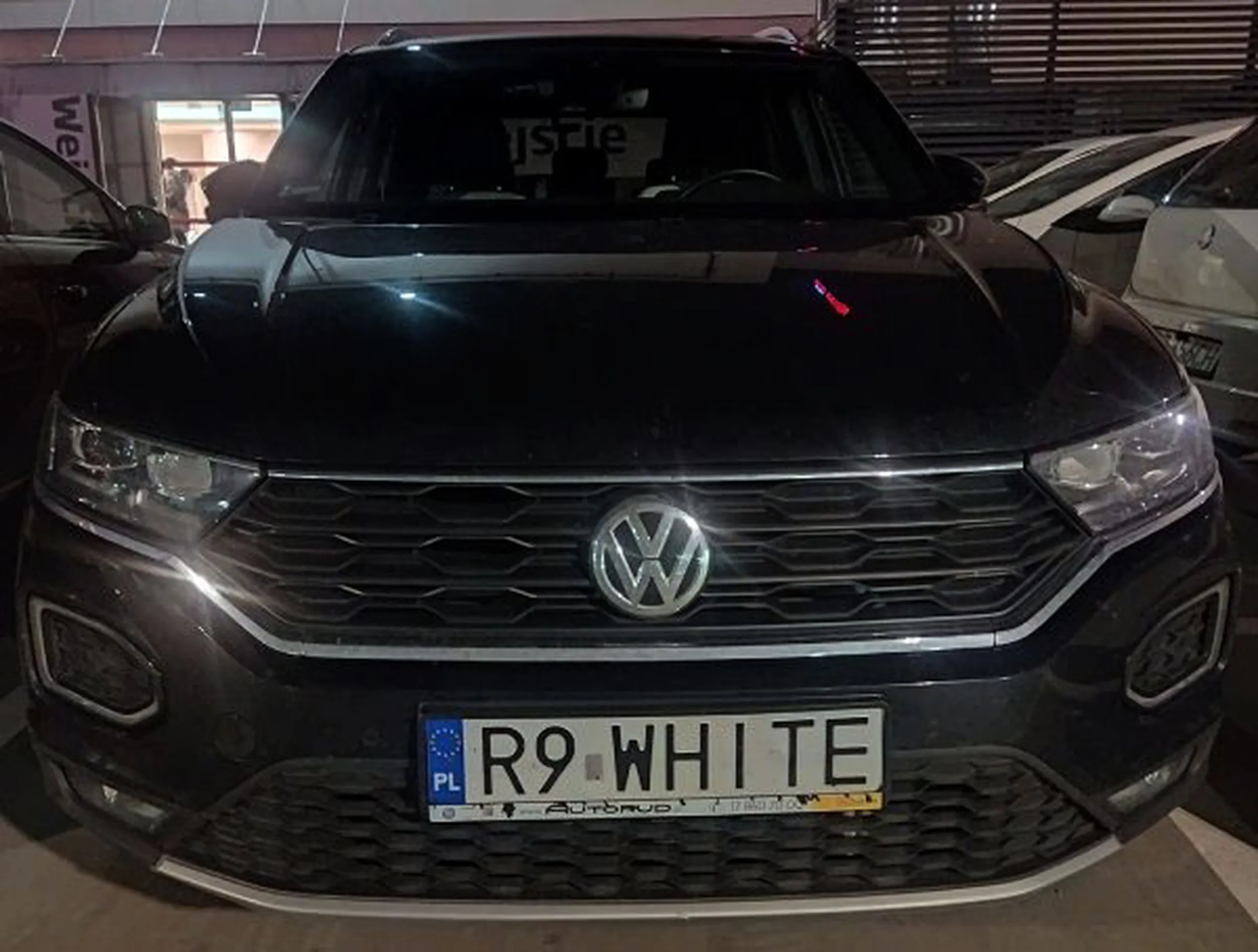 Fajny numer, blacha R9 WHITE