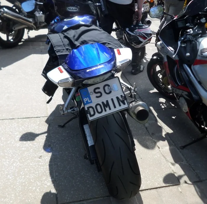 Fajny numer, blacha S0 DOMIN