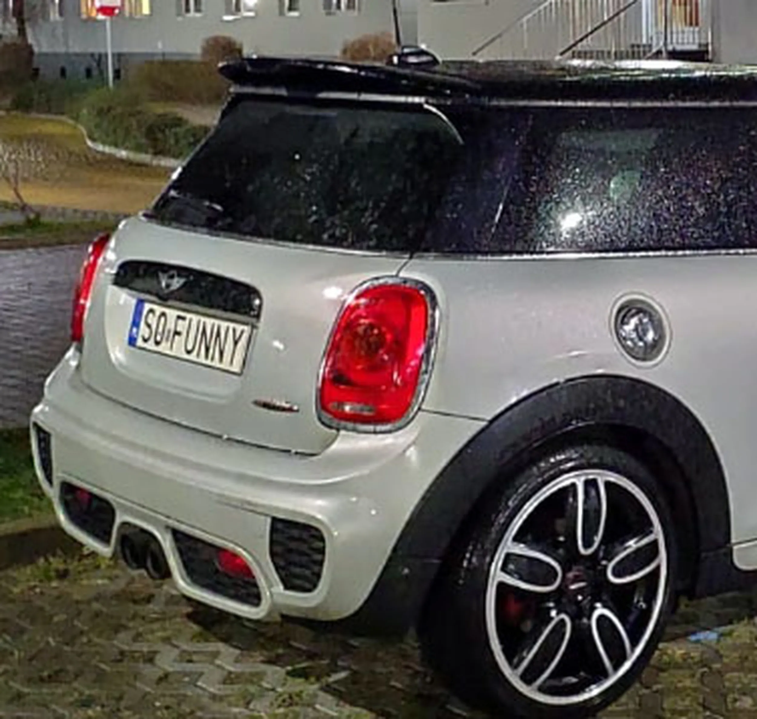 Fajny numer, blacha S0 FUNNY