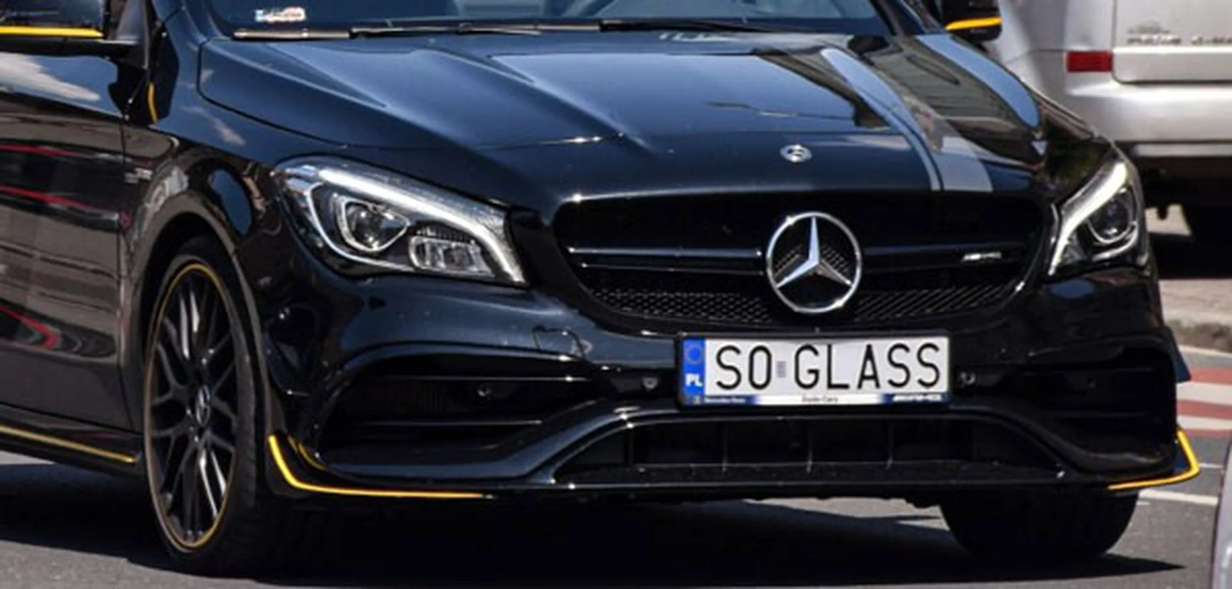 Fajny numer, blacha S0 GLASS