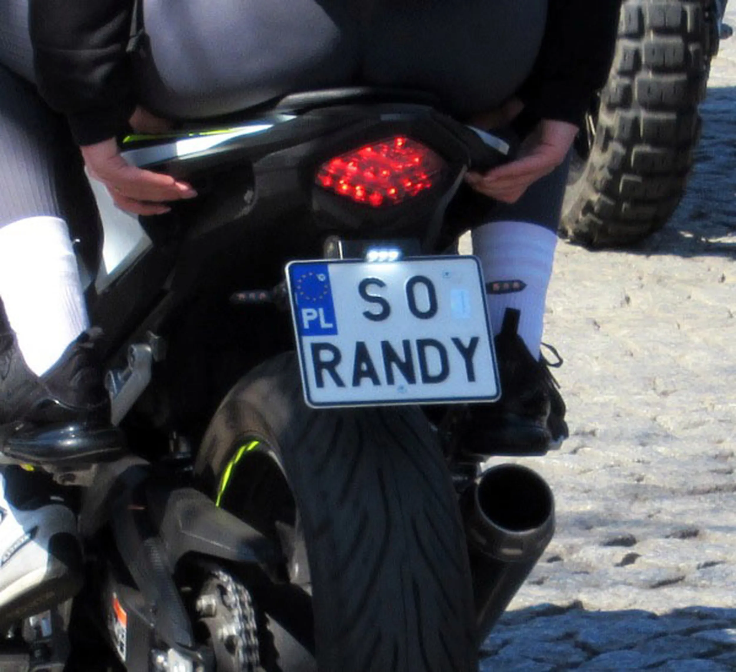 Fajny numer, blacha S0 RANDY