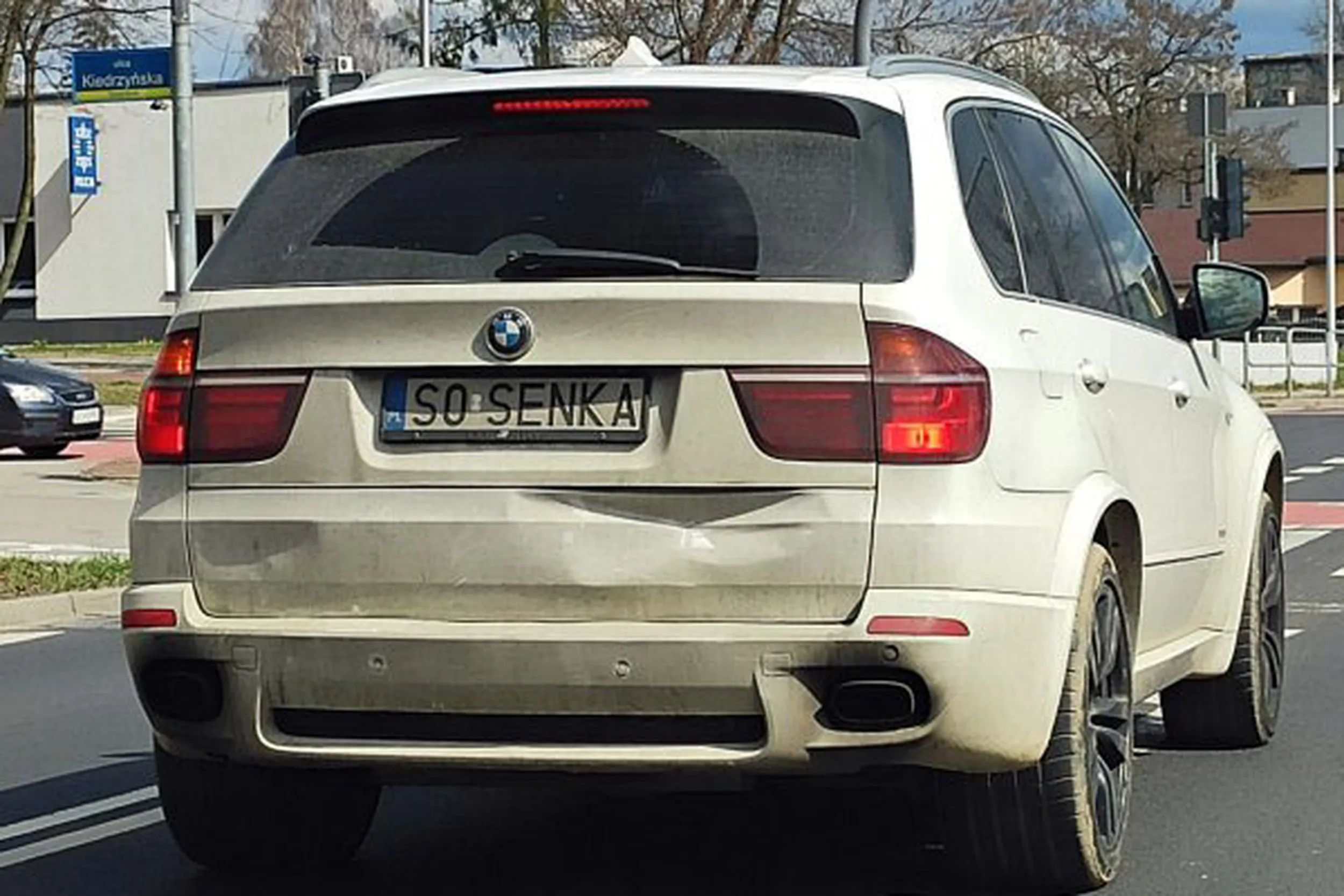 Fajny numer, blacha S0 SENKA