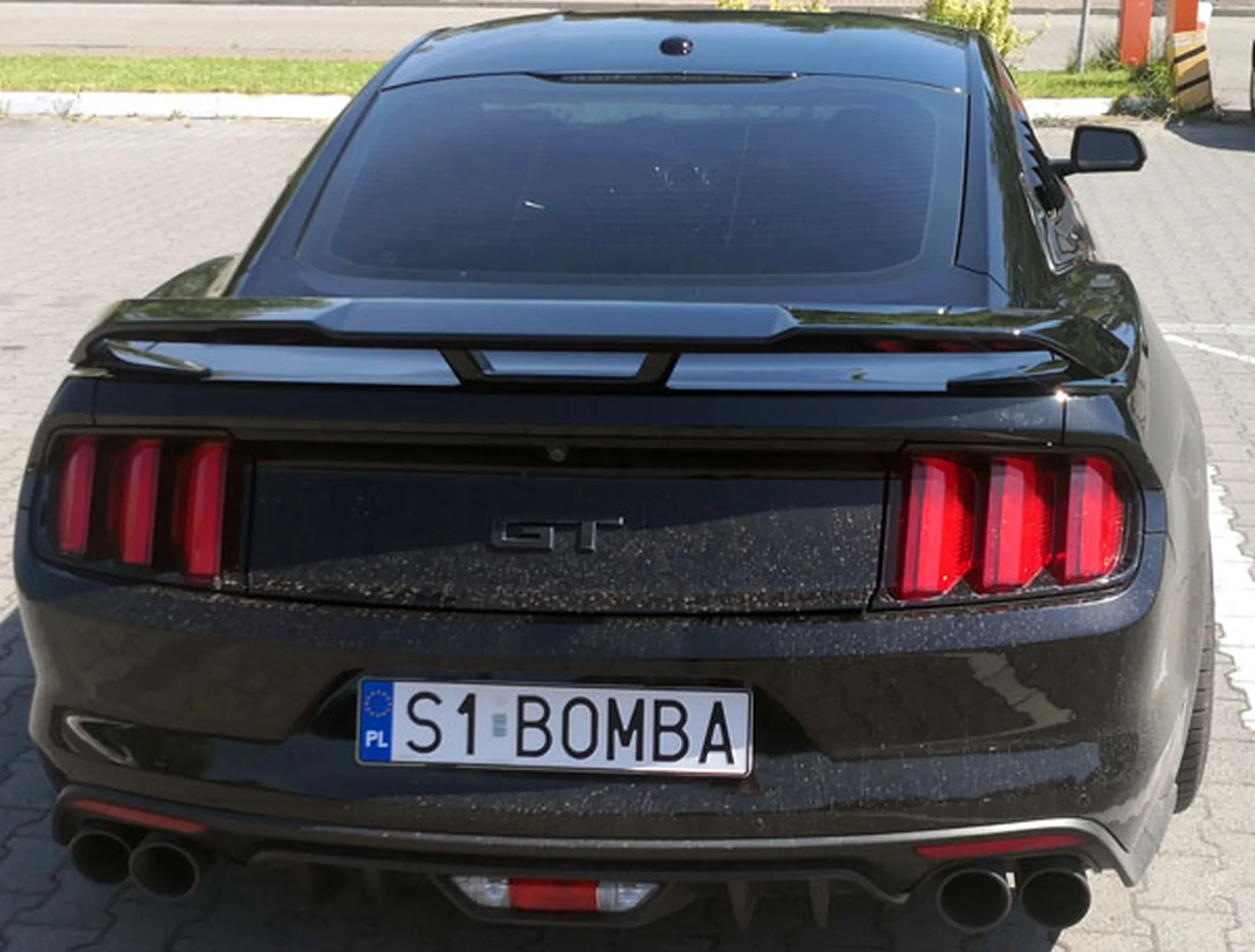 Fajny numer, blacha S1 BOMBA