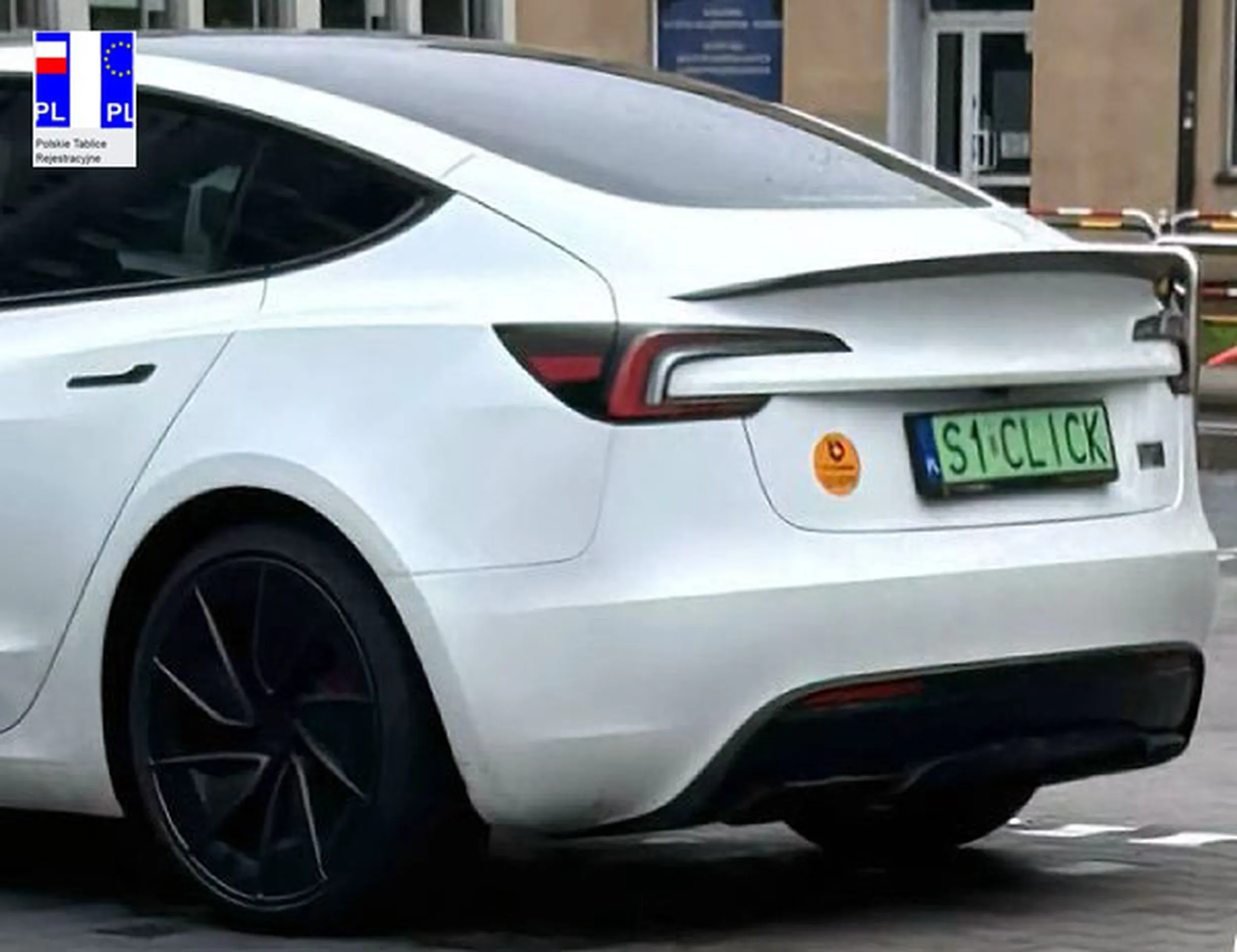 Fajny numer, blacha S1 CLICK