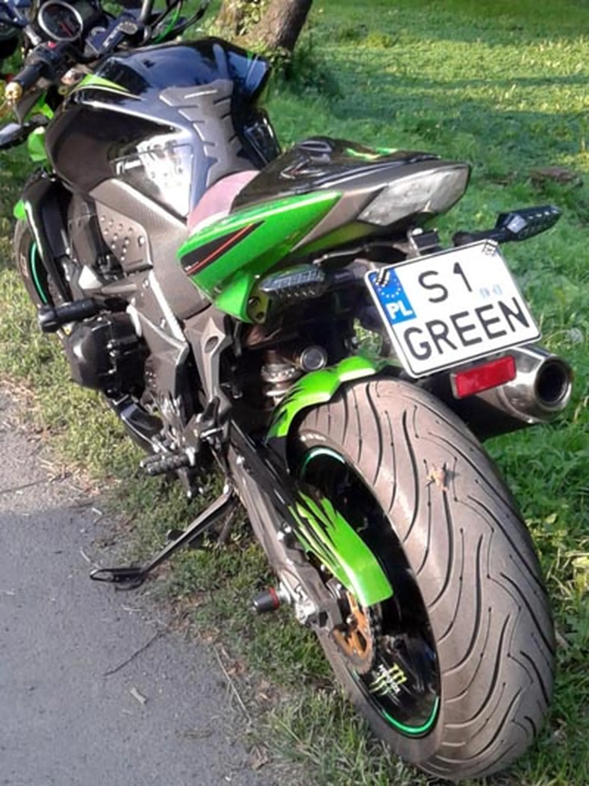 Fajny numer, blacha S1 GREEN