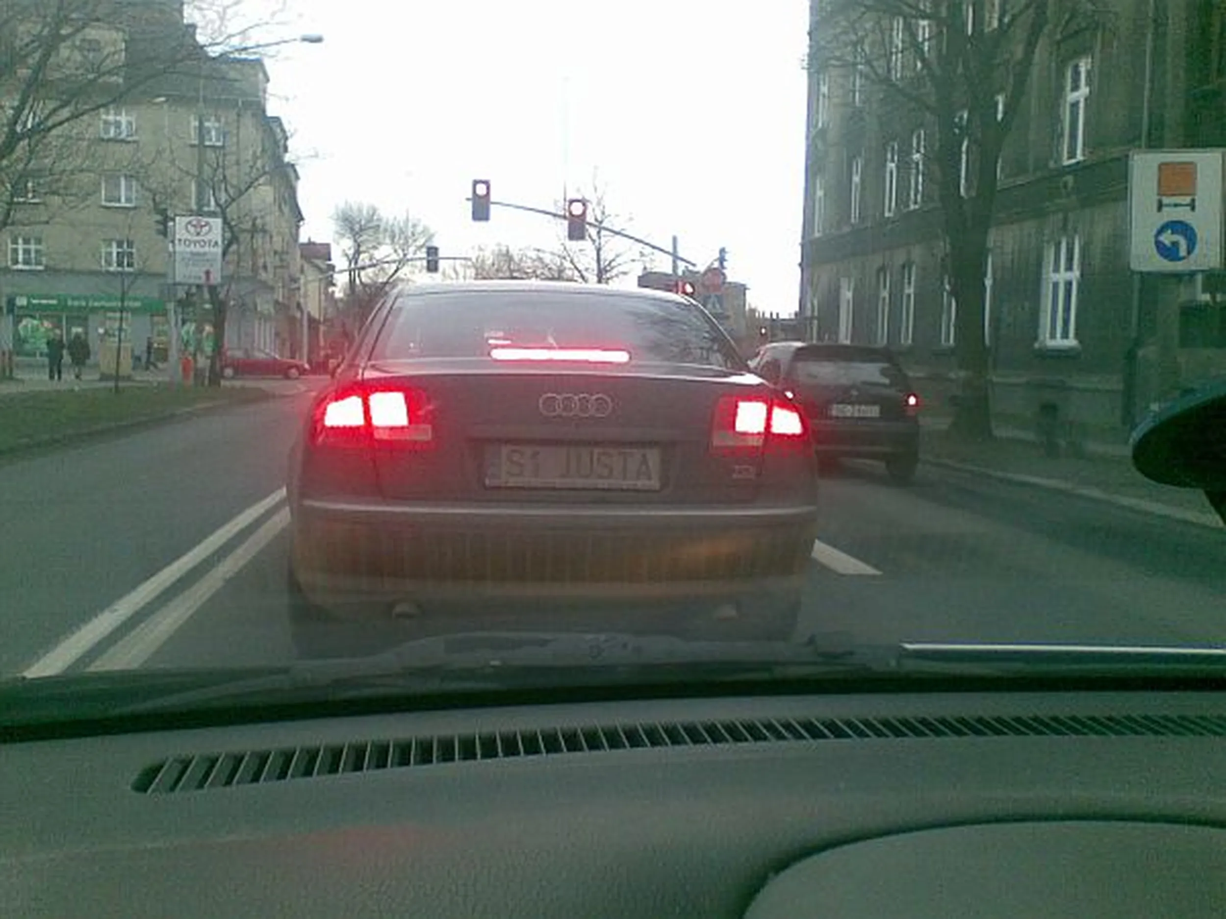 Fajny numer, blacha S1 JUSTA