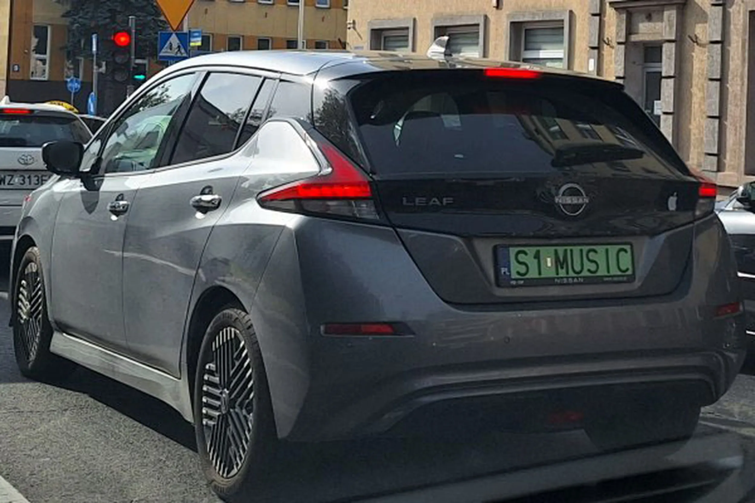 Fajny numer, blacha S1 MUSIC