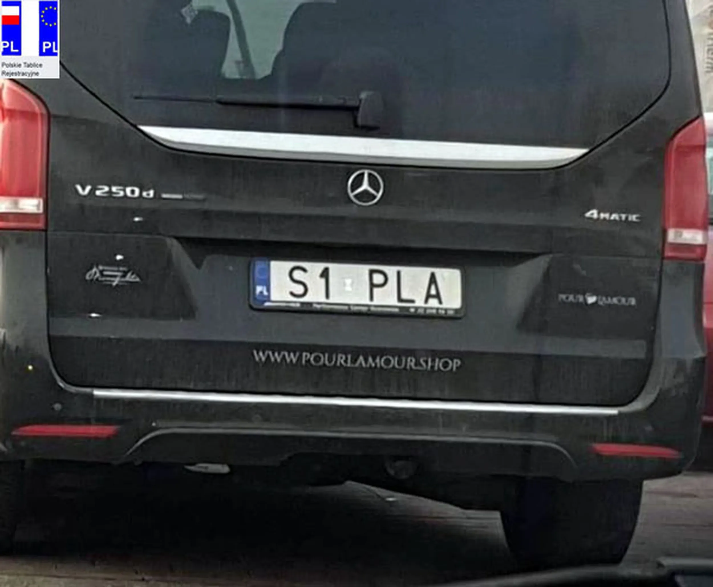 Fajny numer, blacha S1 PLA