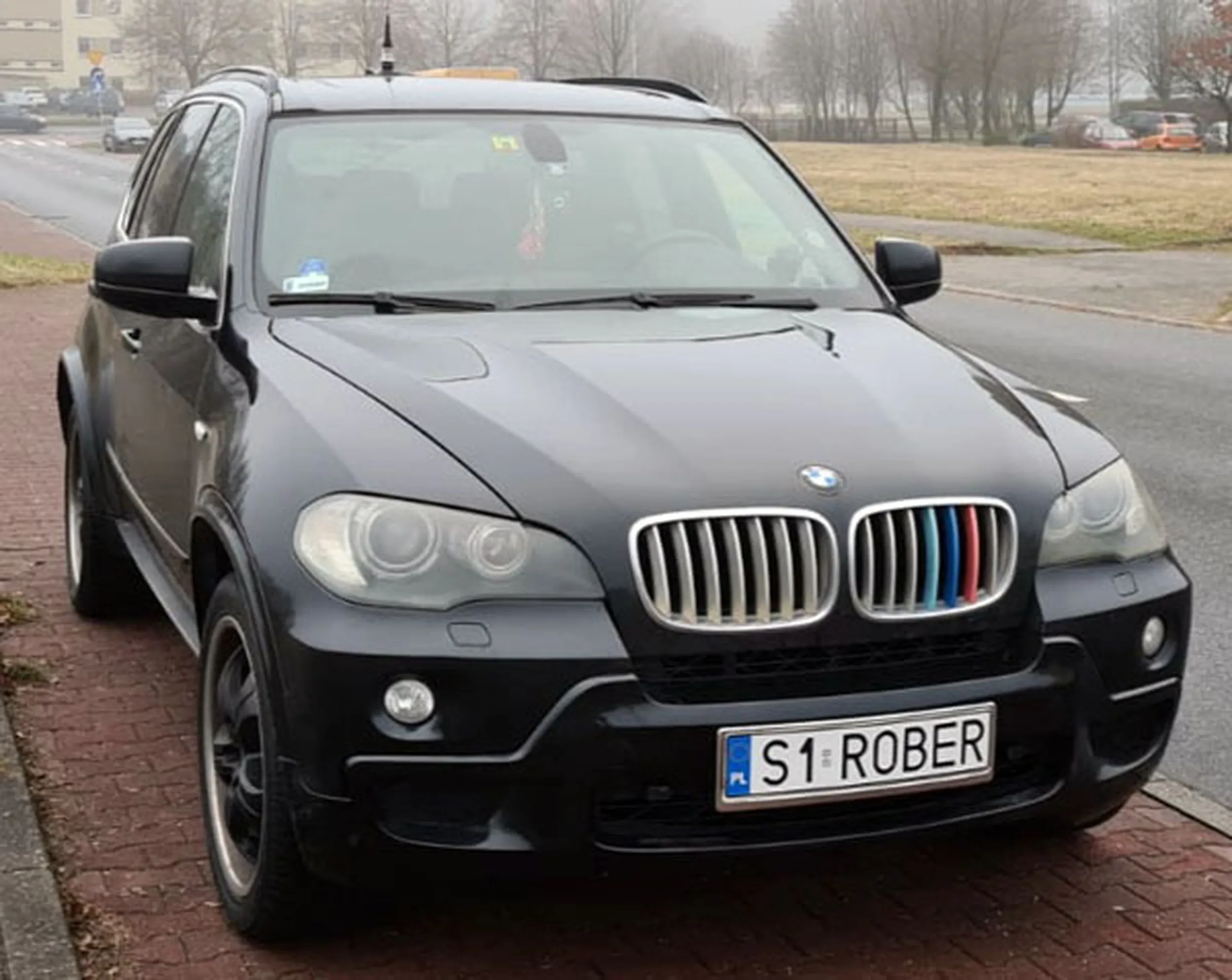 Fajny numer, blacha S1 ROBER