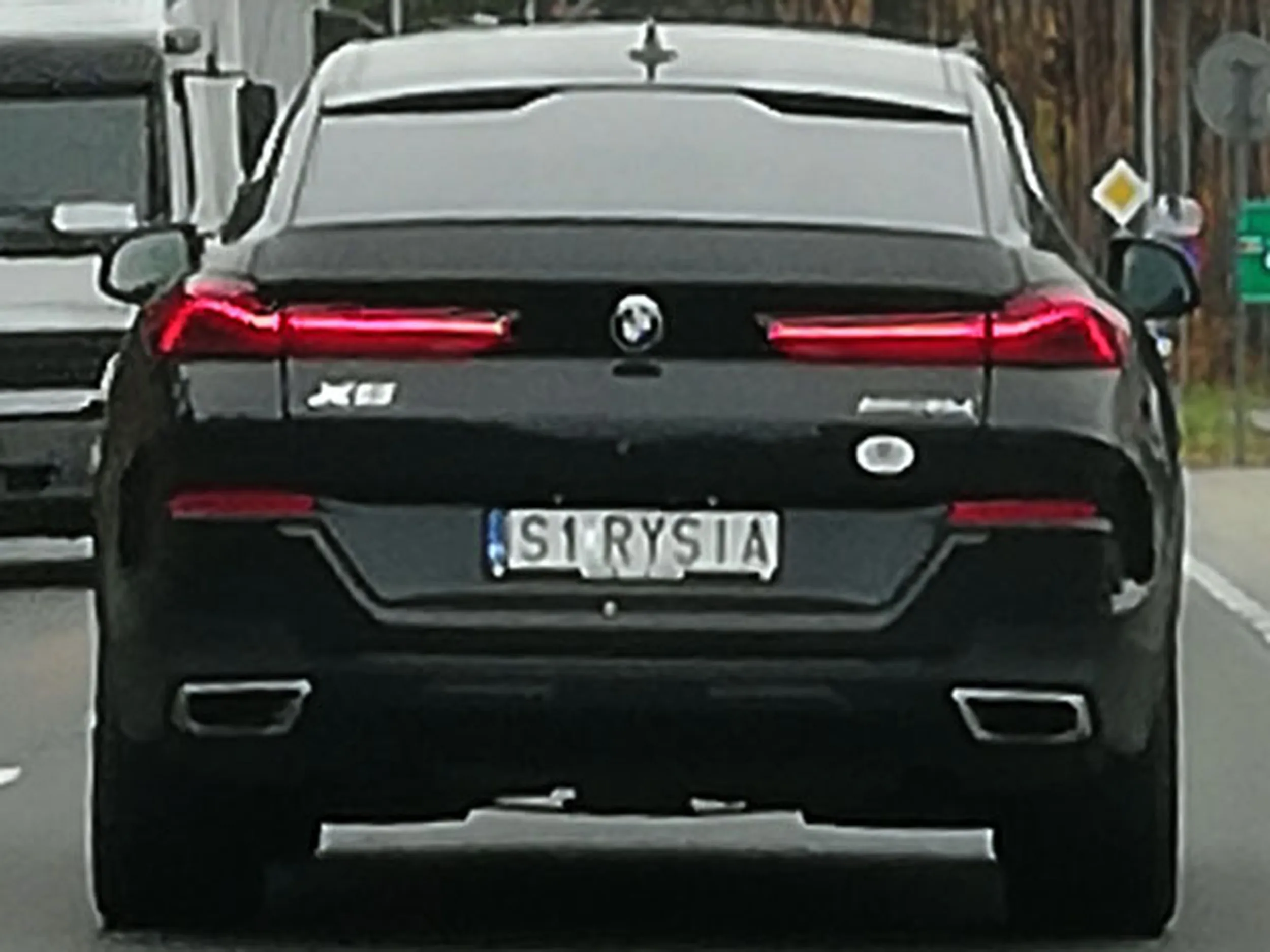 Fajny numer, blacha S1 RYSIA