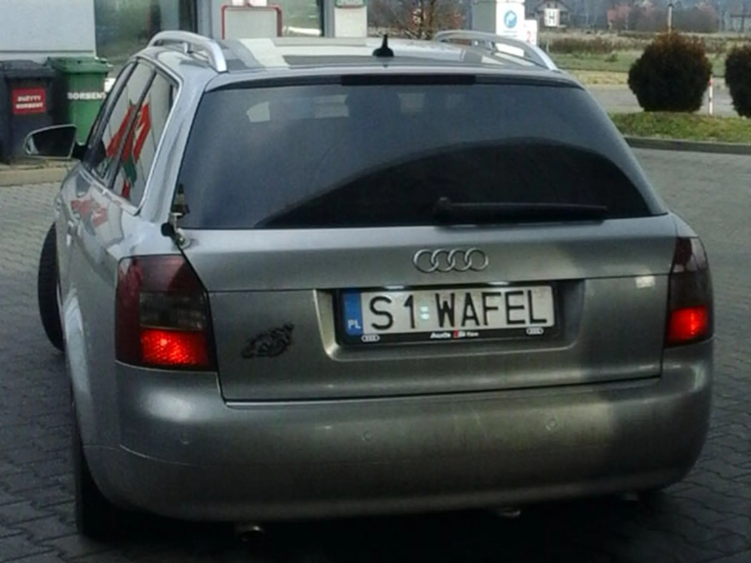 Fajny numer, blacha S1 WAFEL