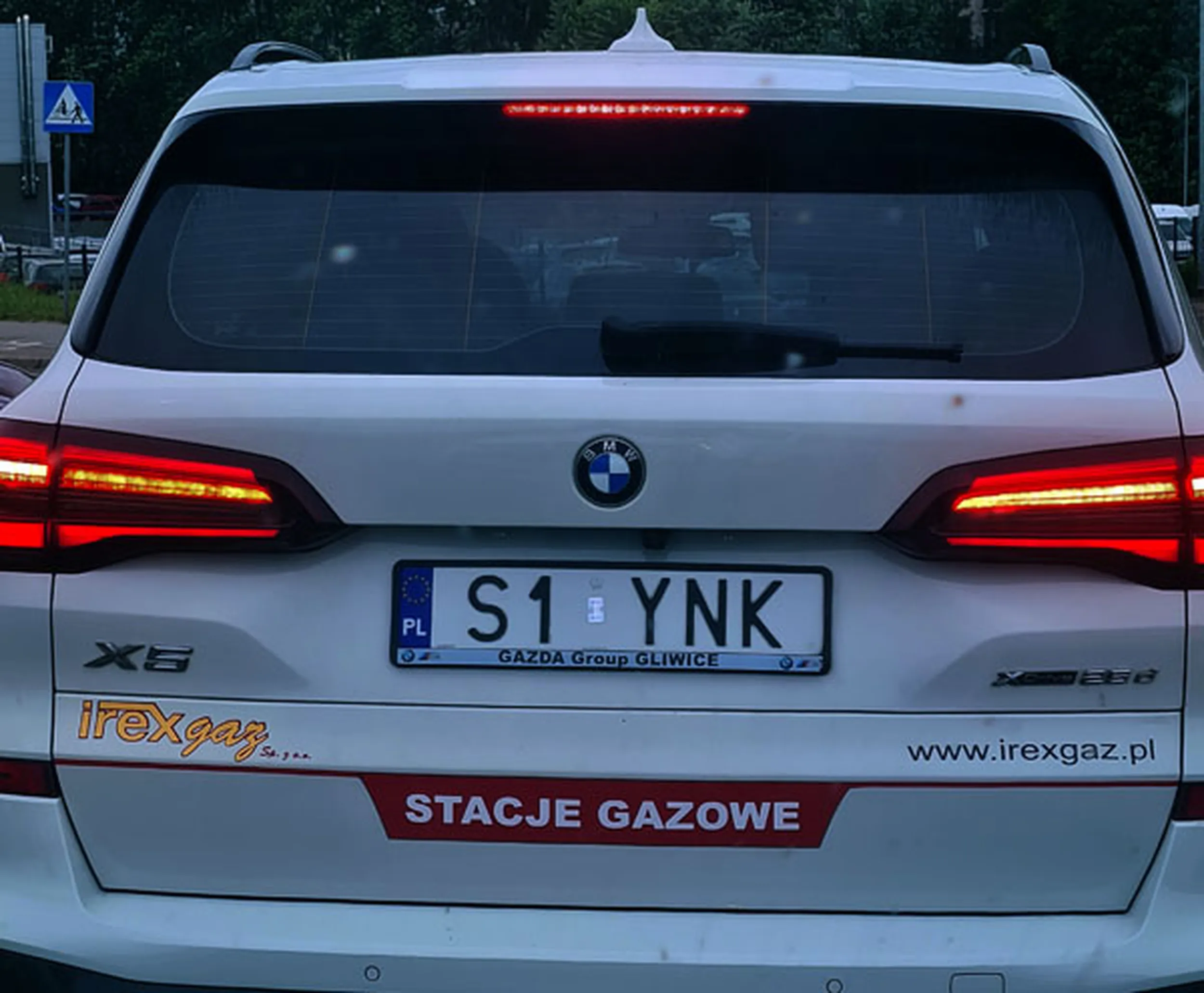 Fajny numer, blacha S1 YNK