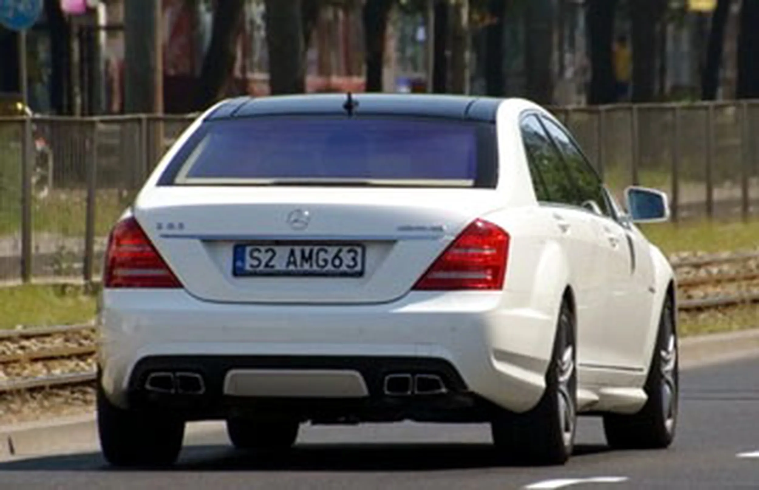 Fajny numer, blacha S2 AMG63