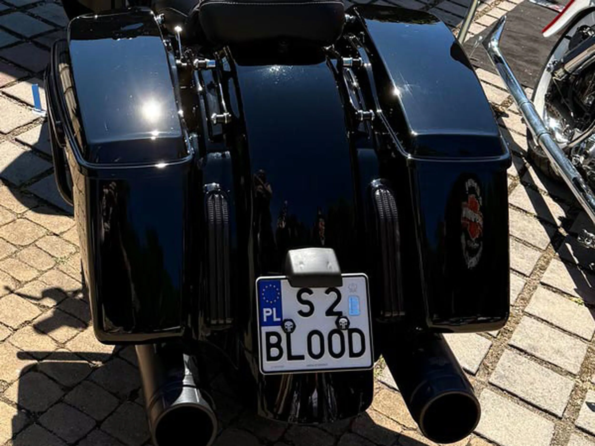 Fajny numer, blacha S2 BLOOD