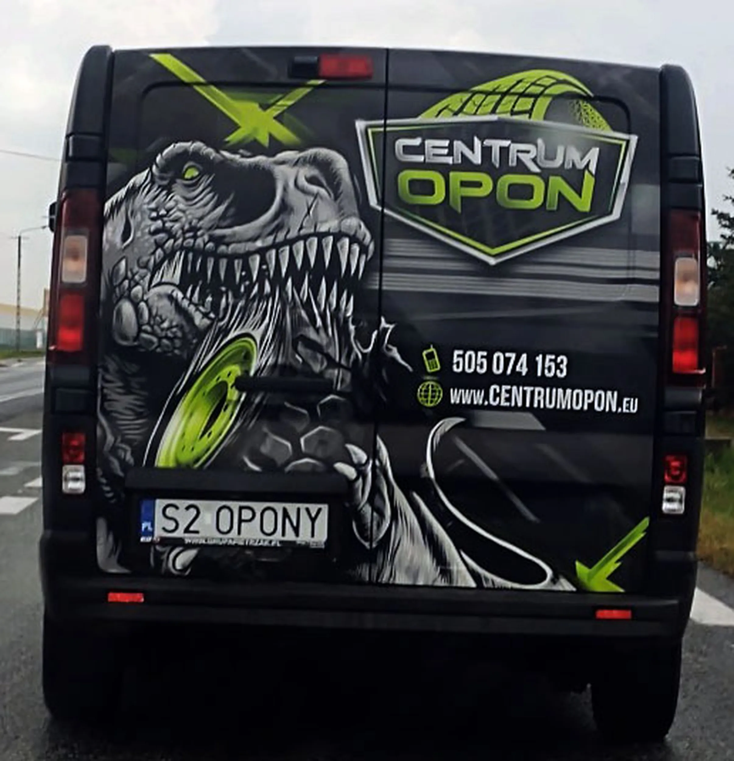 Fajny numer, blacha S2 OPONY