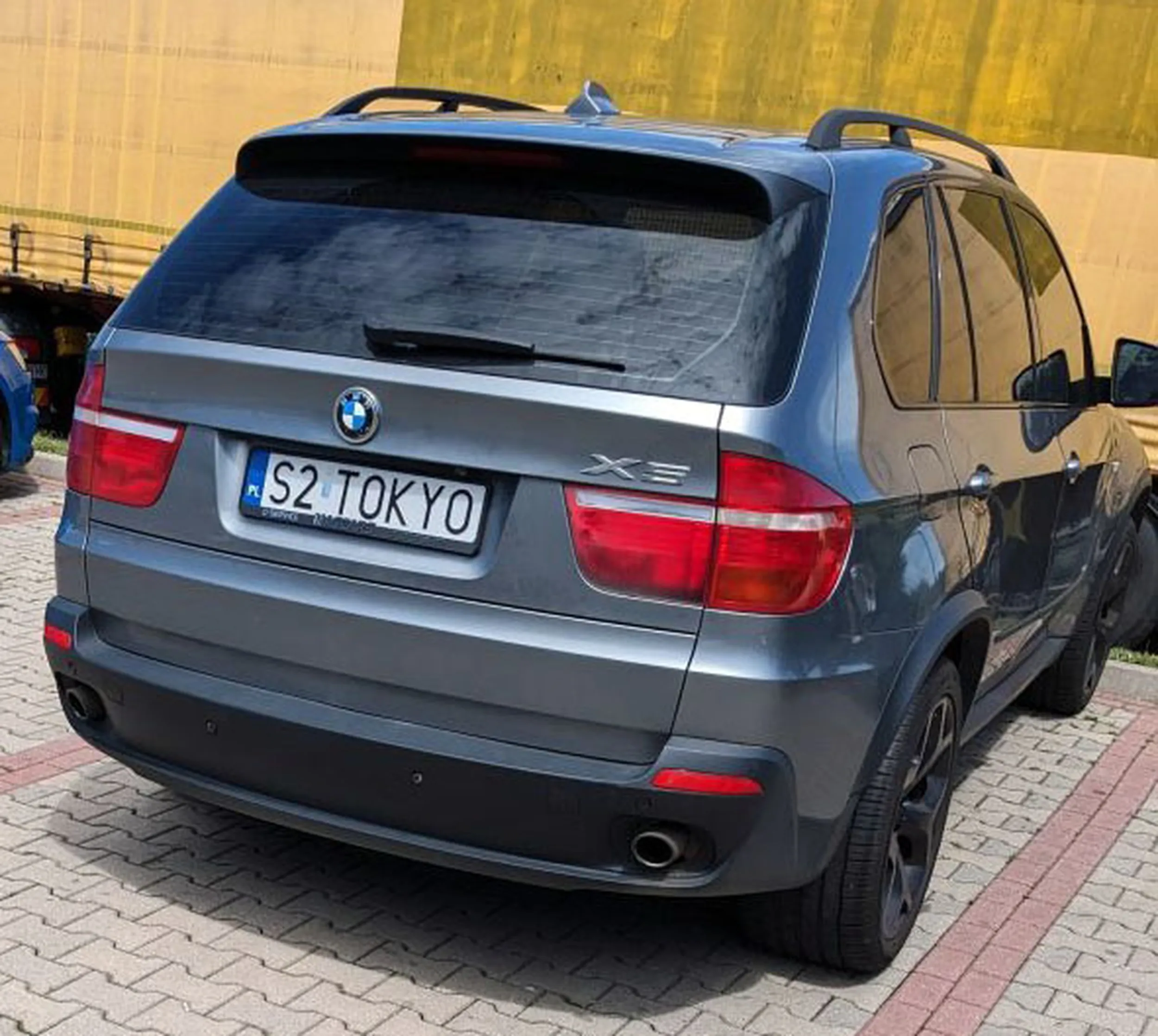 Fajny numer, blacha S2 TOKYO