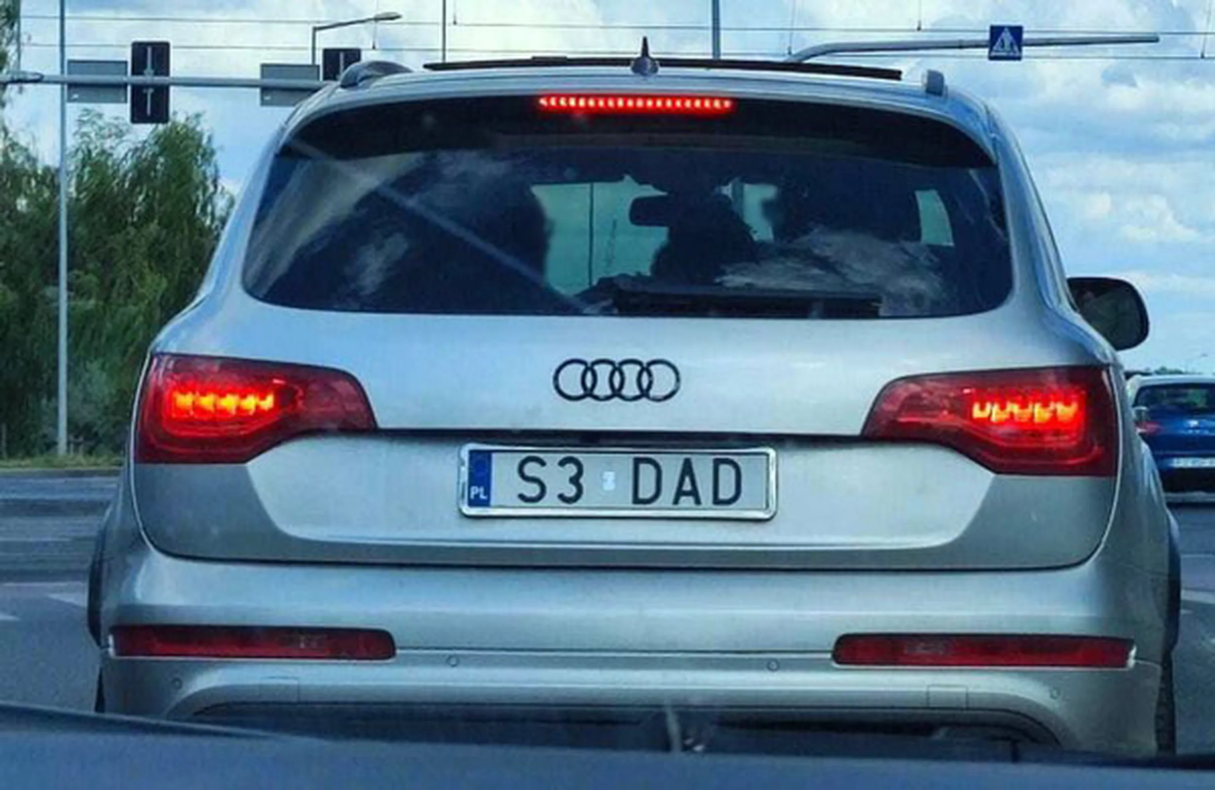 Fajny numer, blacha S3 DAD