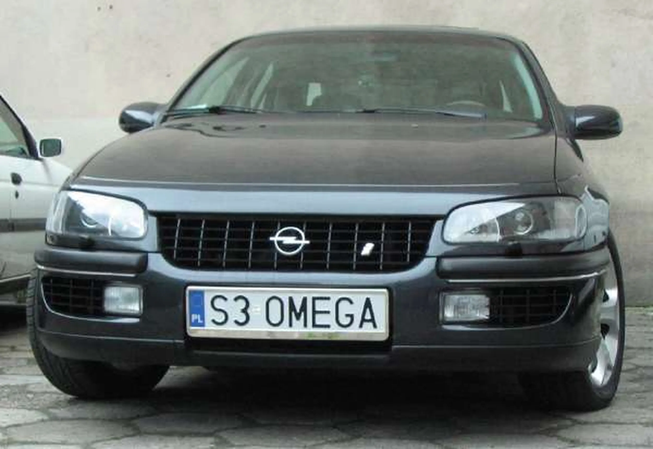 Fajny numer, blacha S3 OMEGA