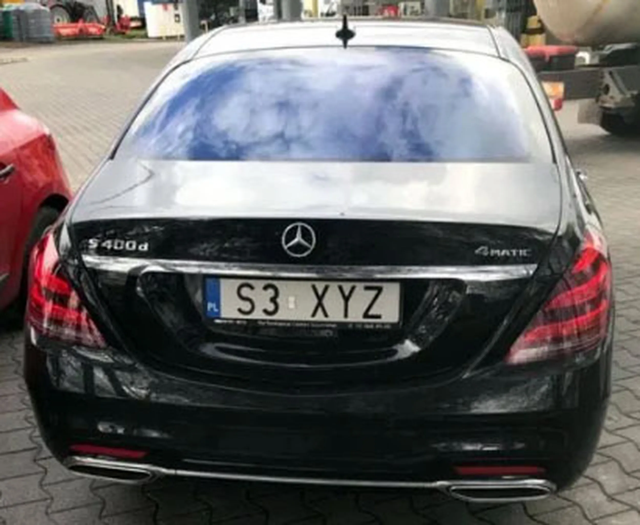 Fajny numer, blacha S3 XYZ