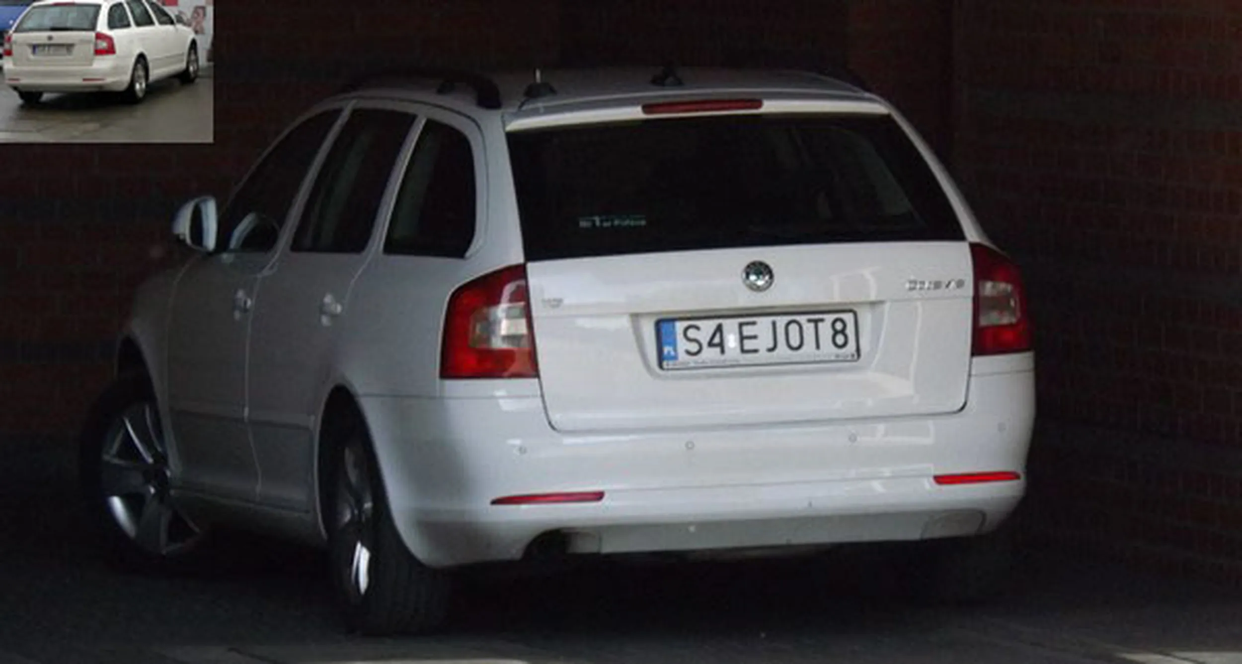 Fajny numer, blacha S4 EJOT8