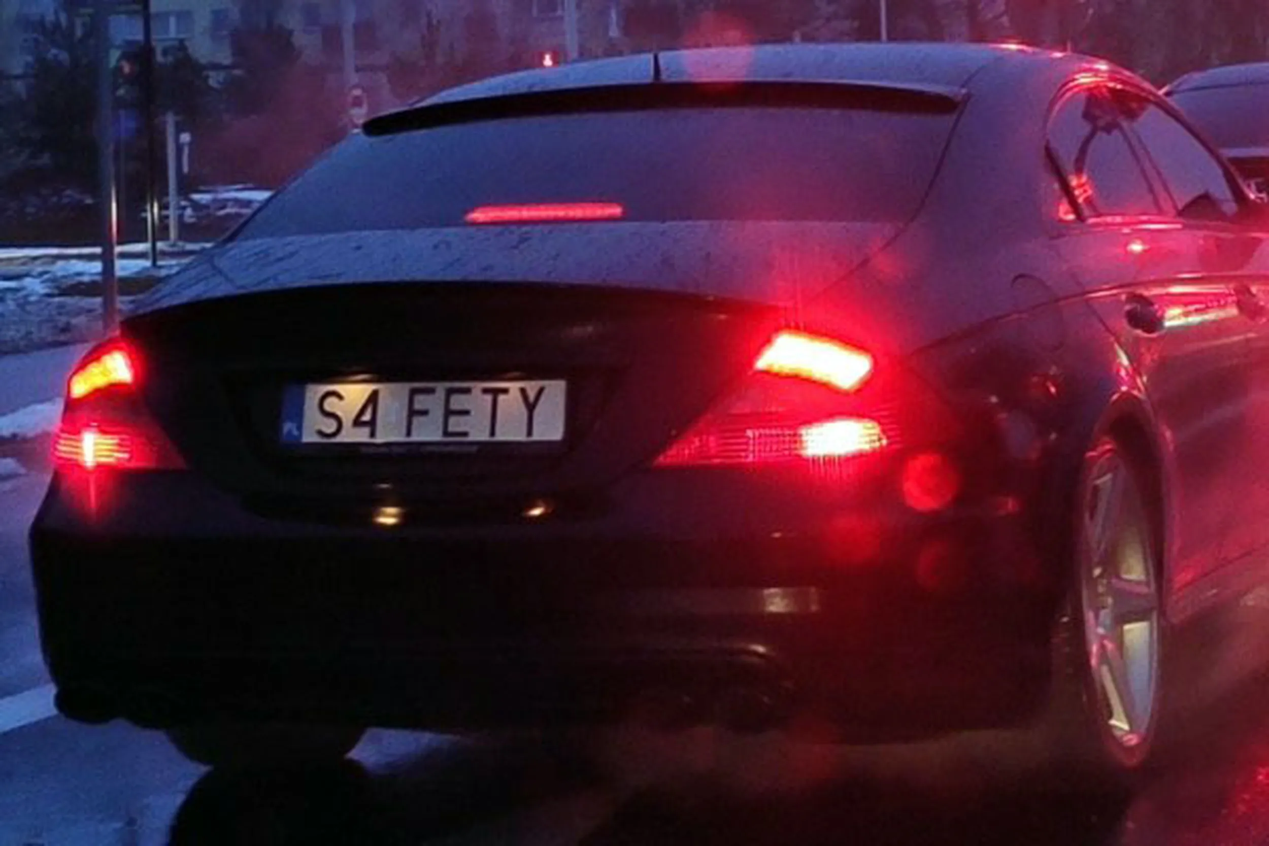 Fajny numer, blacha S4 FETY