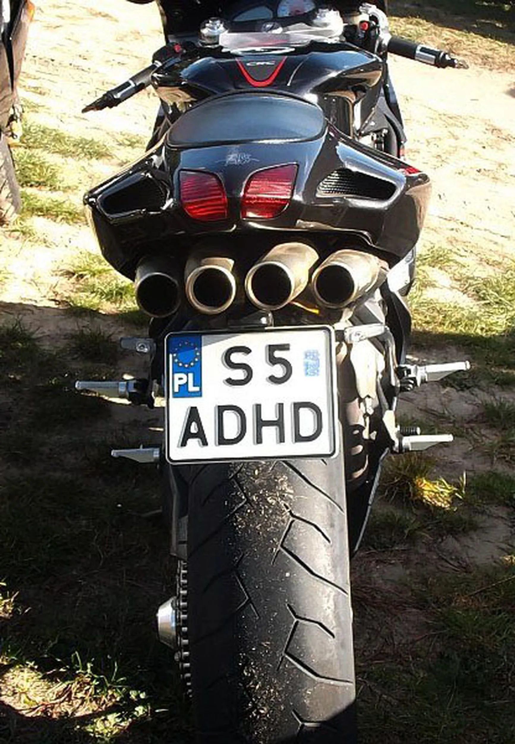 Fajny numer, blacha S5 ADHD