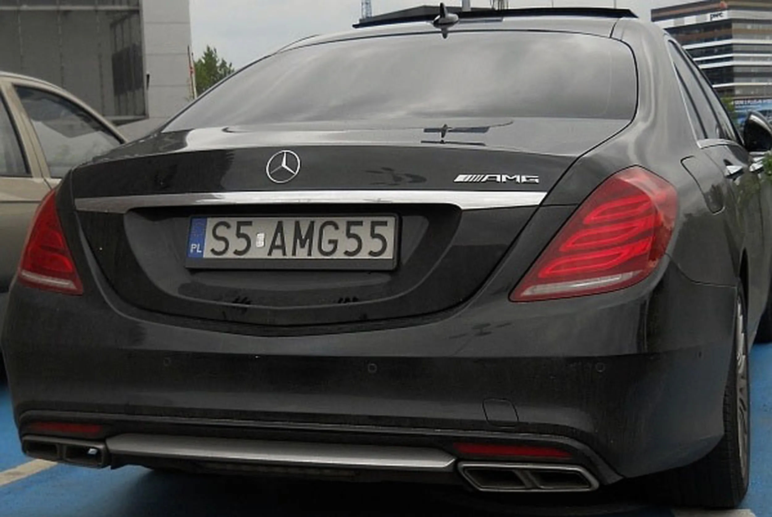 Fajny numer, blacha S5 AMG55
