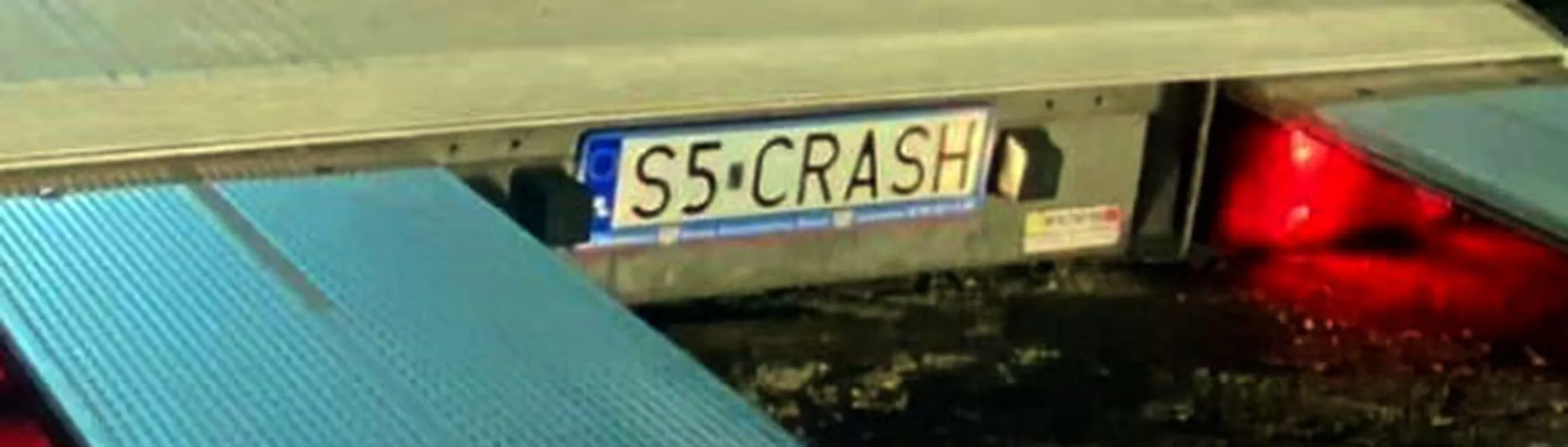 Fajny numer, blacha S5 CRASH