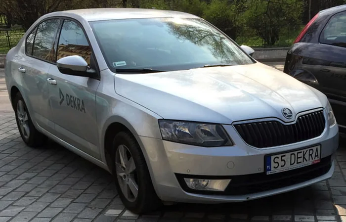 Fajny numer, blacha S5 DEKRA