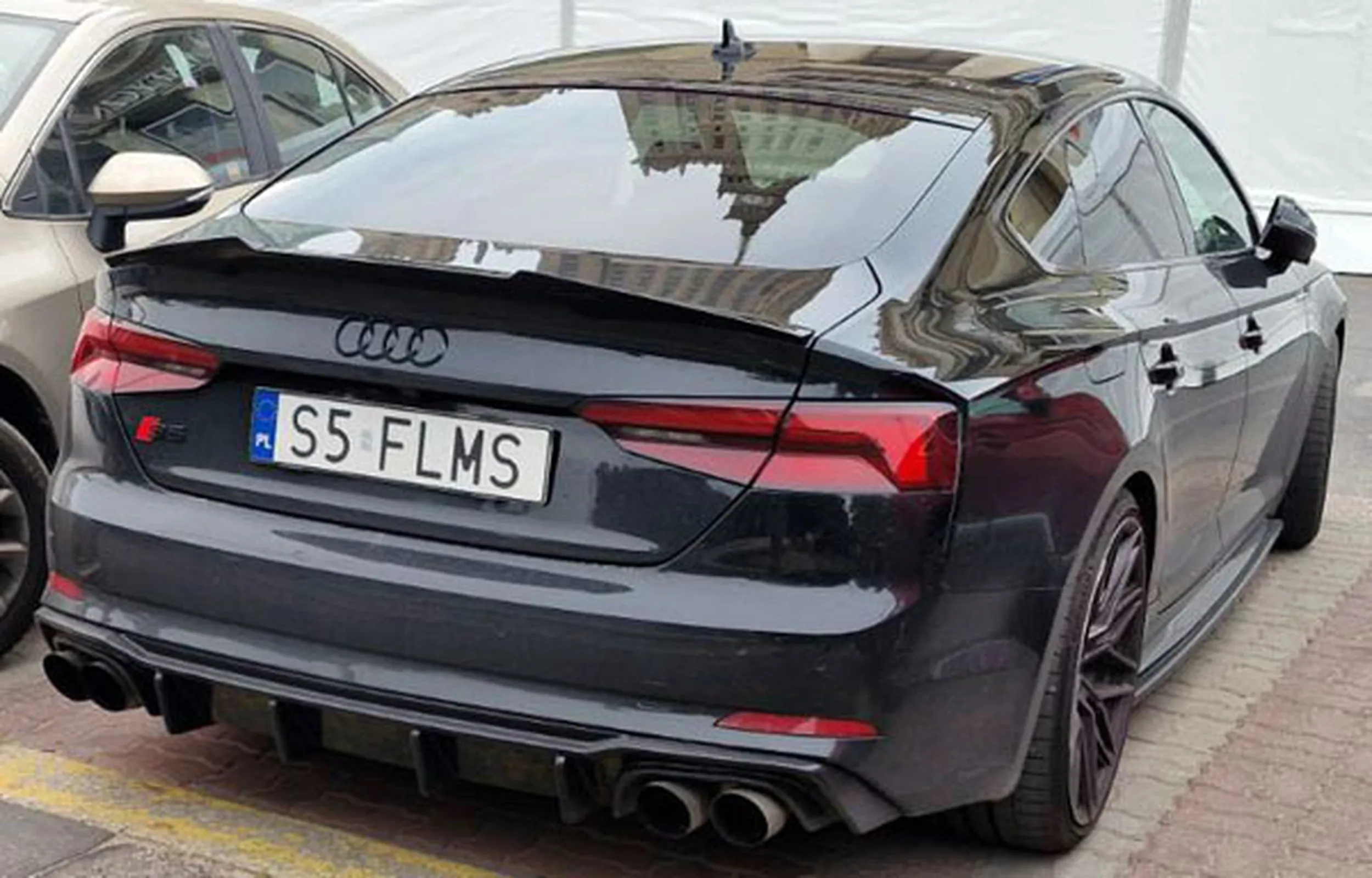 Fajny numer, blacha S5 FLMS