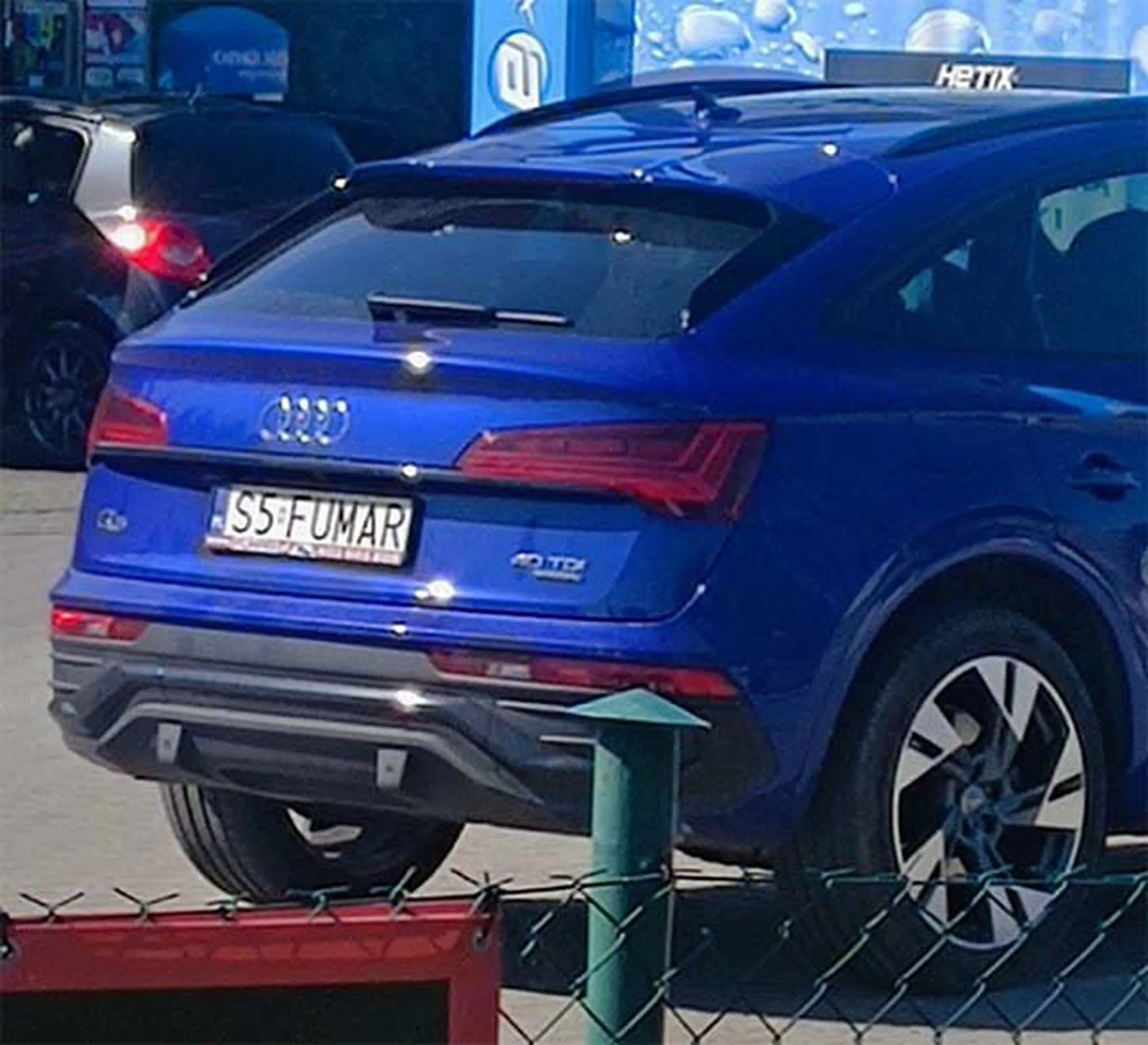 Fajny numer, blacha S5 FUMAR