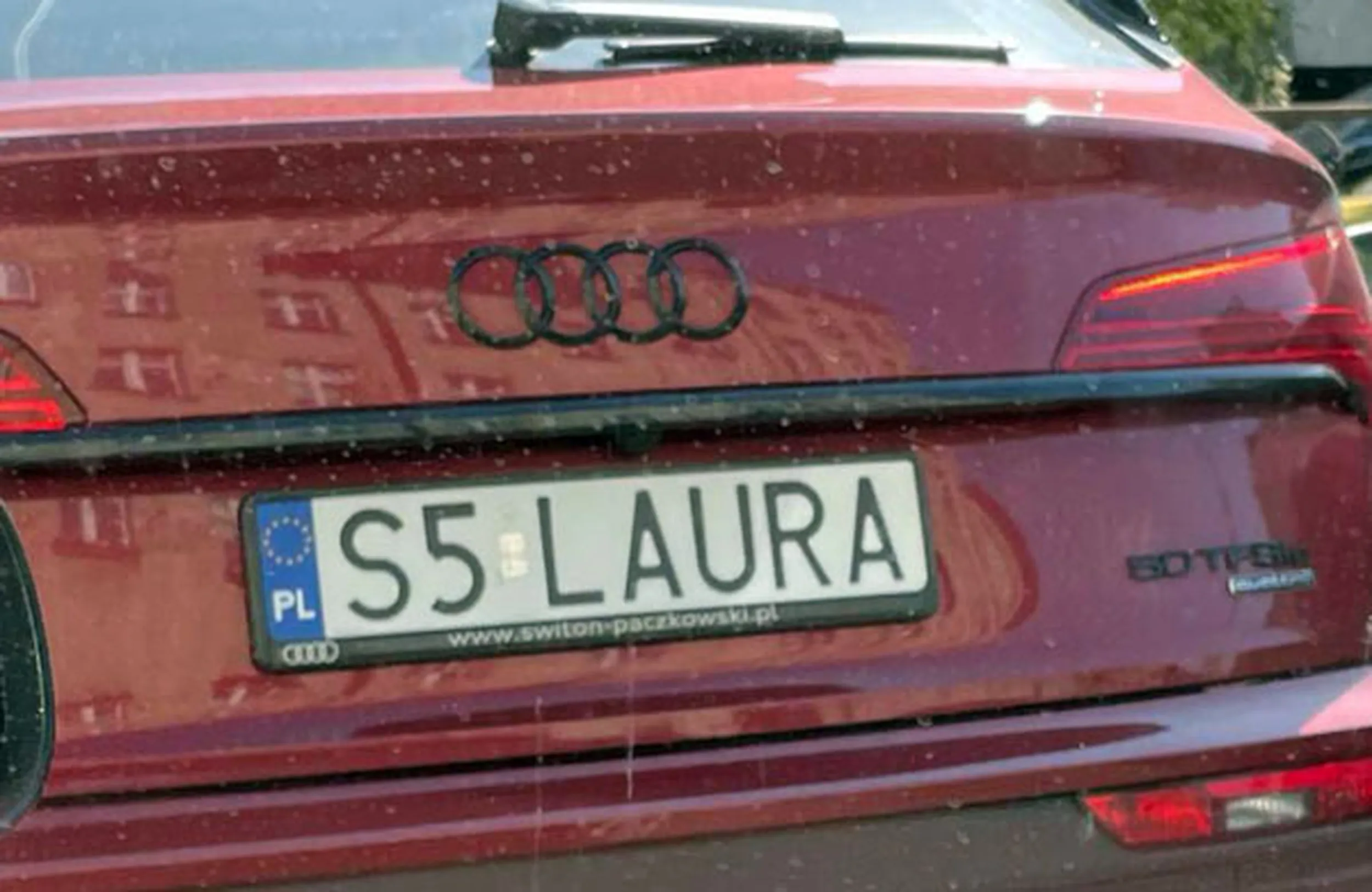 Fajny numer, blacha S5 LAURA