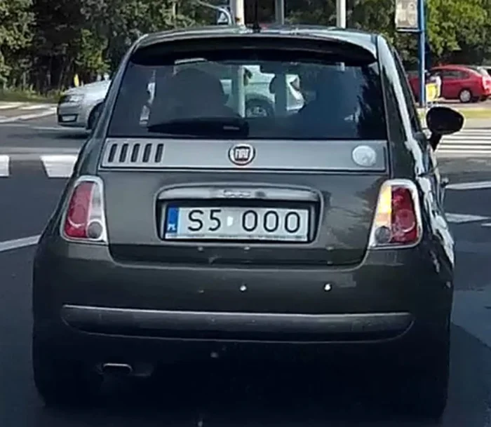 Fajny numer, blacha S5 OOO