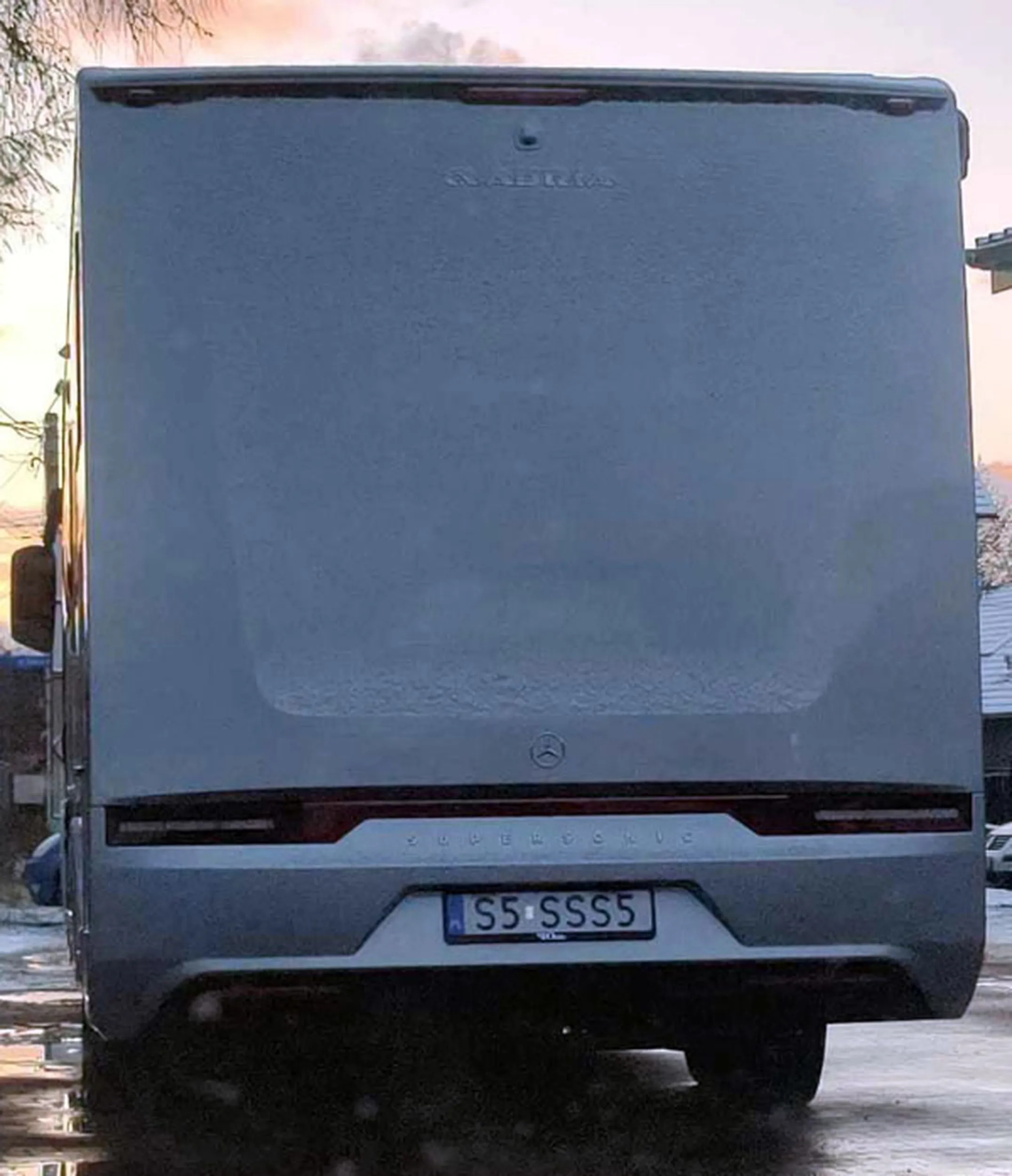 Fajny numer, blacha S5 SSS5