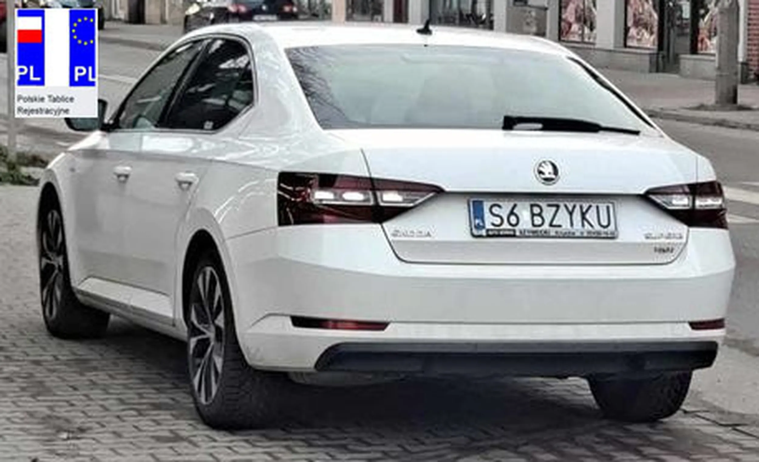 Fajny numer, blacha S6 BZYKU