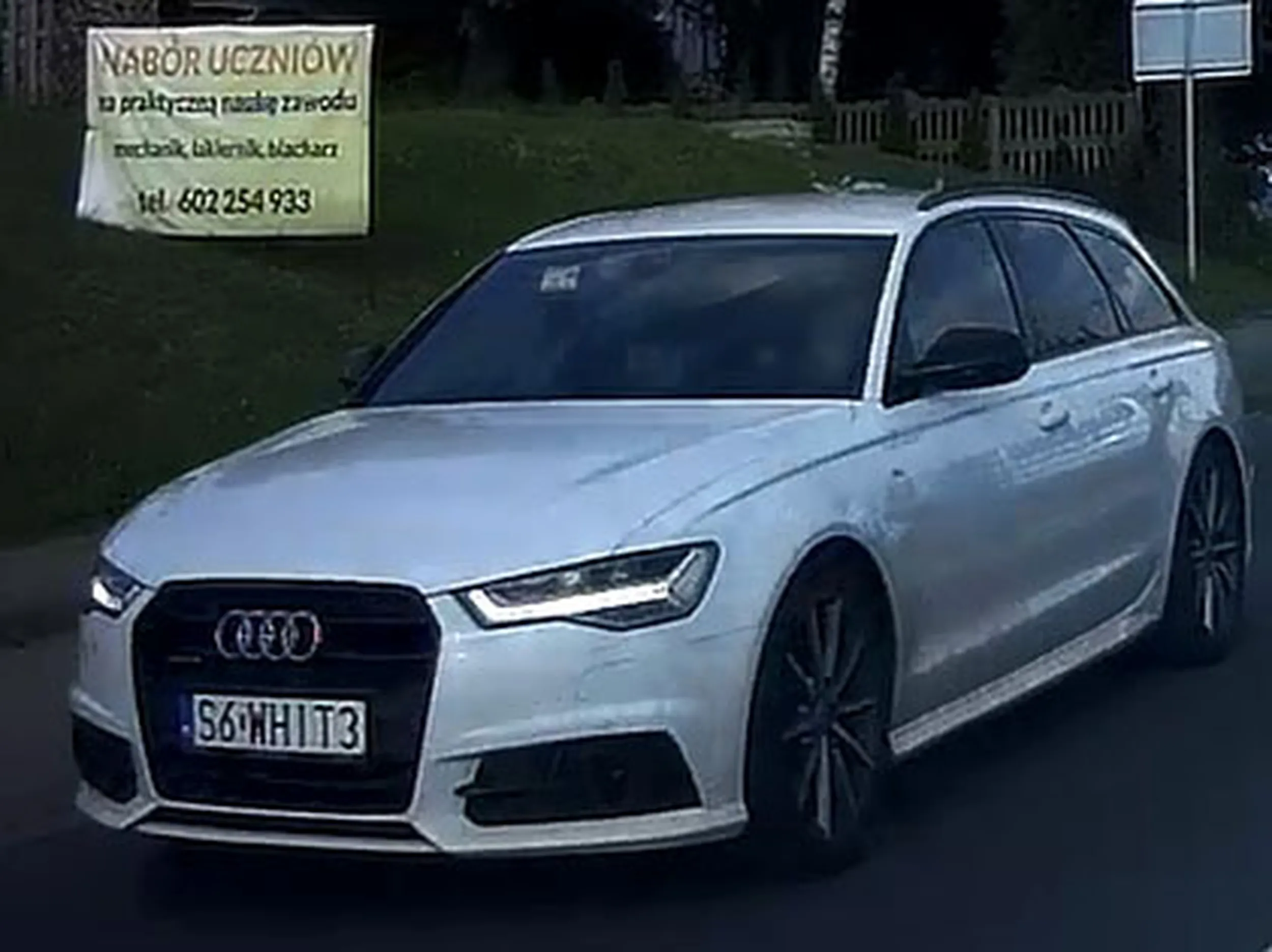 Fajny numer, blacha S6 WHIT3